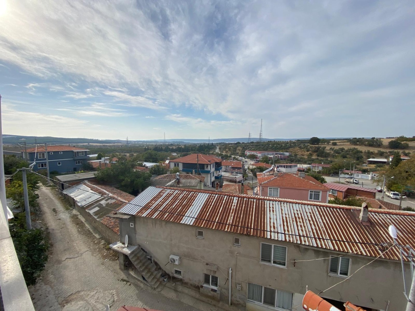 🏡 ÇANAKKALE MERKEZ KALABAKLI KÖYÜ’NDE KİRALIK 2+1 - ÇANAKKALE MERKEZ KALABAKLI KÖYÜ - undefined undefined