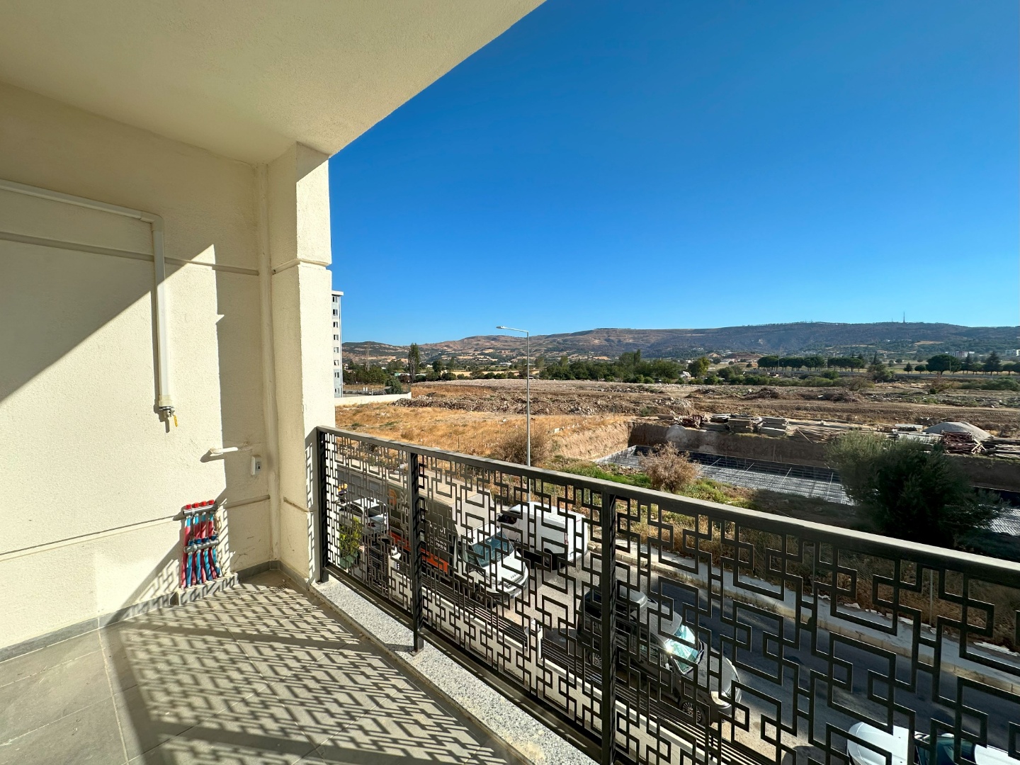 İSMETPAŞA MAHALLESİ EVCİL APT. | SIFIR | KAPALI MUTFAK | MERKEZİ KONUM - ÇANAKKALE MERKEZ ARSLANCA MAHALLESİ - undefined undefined