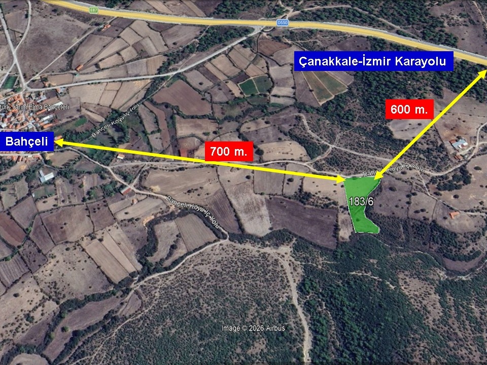 ÇANAKKALE EZİNE BAHÇELİ KÖYÜ'NDE ANA YOLA YAKIN, TARIM VEYA ÇİFTLİK İÇİN UYGUN KADASTRAL YOLU OLAN TARLA - ÇANAKKALE EZİNE BAHÇELİ KÖYÜ - undefined undefined