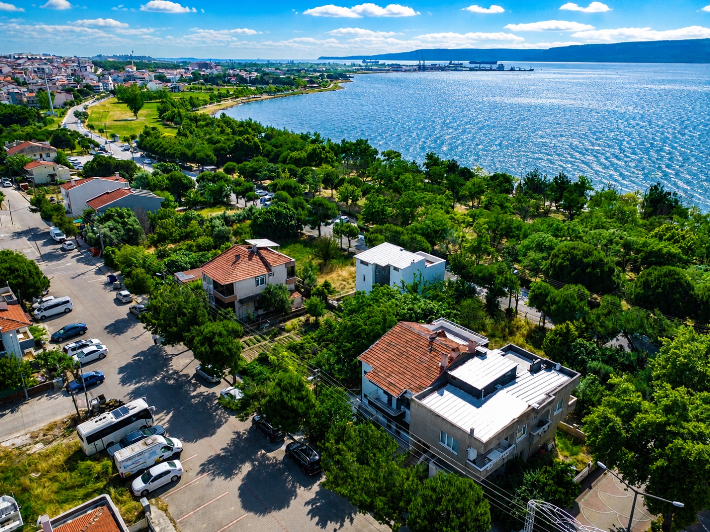 ÇANAKKALE KEPEZ SAHİL BÖLGESİNDE 230 M2 ARSA - ÇANAKKALE MERKEZ KEPEZ BELDESİ, CUMHURİYET MAHALLESİ - undefined undefined