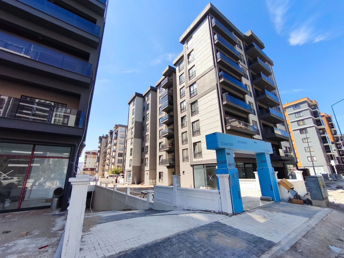 ÇANAKKALE İSMETPAŞA'DA KAPALI MUTFAK SIFIR 2+1 DAİRE - ÇANAKKALE MERKEZ ARSLANCA KÖYÜ - undefined undefined