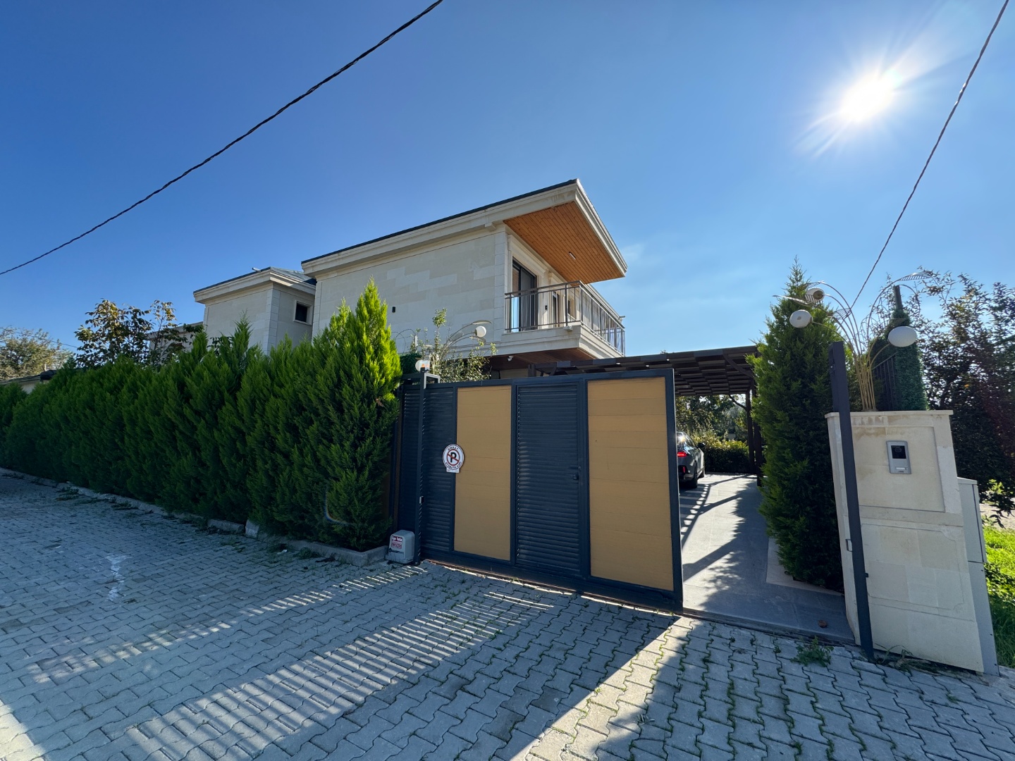 Kuşadası Karaovada Misafirhaneli Özel Havuzlu Tek Müstakil Konak - AYDIN KUŞADASI TÜRKMEN MAHALLESİ - undefined undefined