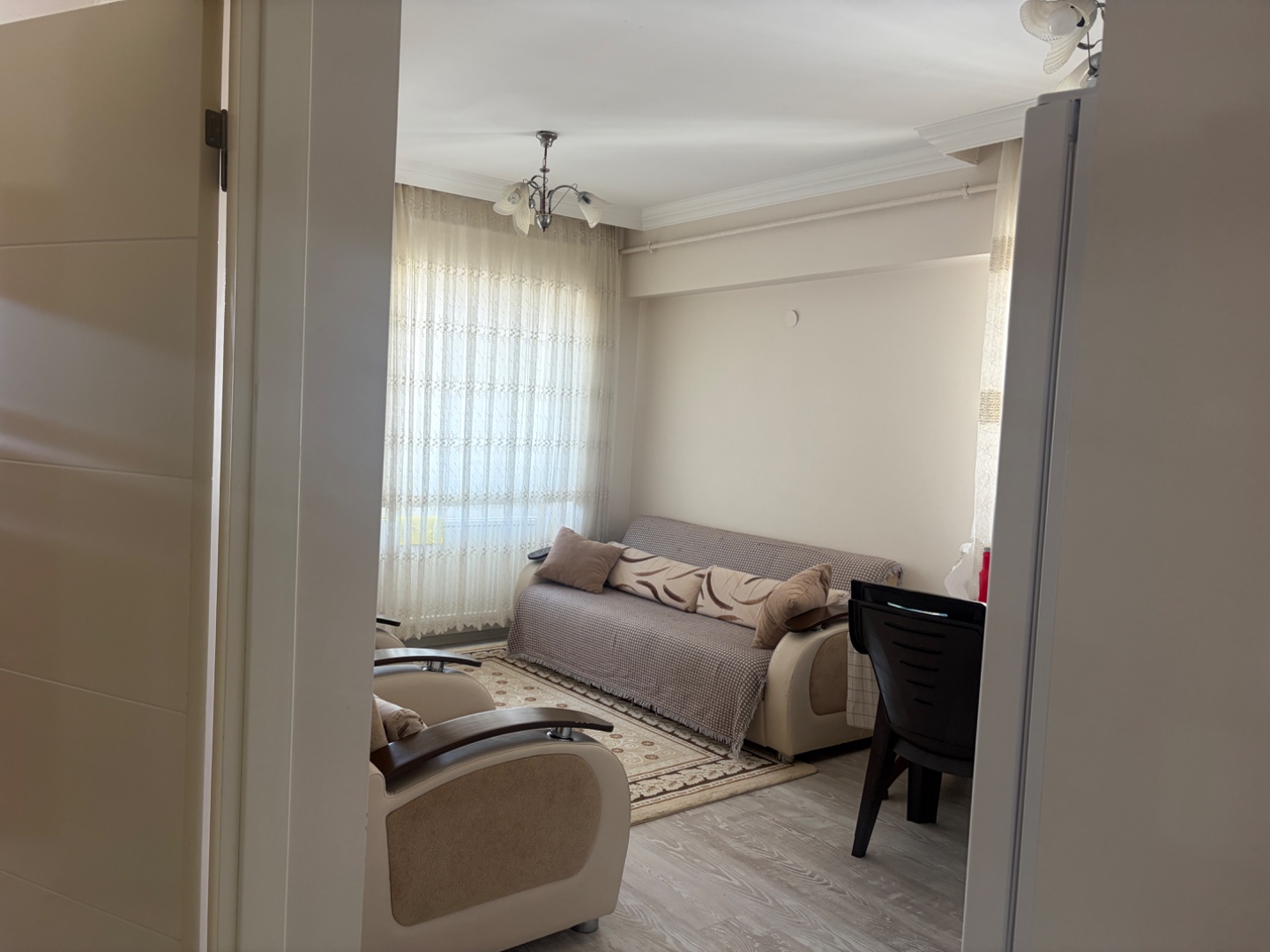 Çanakkale Merkez de Kiralık Eşyalı 1+1 Daire  - ÇANAKKALE MERKEZ KEPEZ BELDESİ, HAMİDİYE MAHALLESİ - undefined undefined