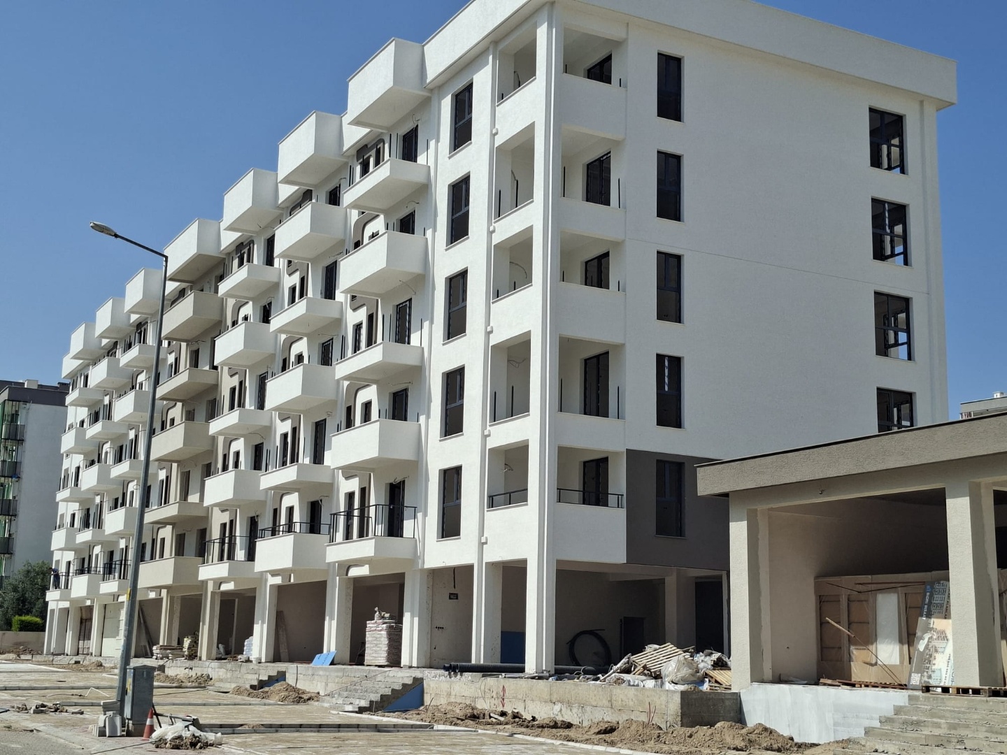 ÇANAKKALE HAMİDİYE' DE  HASTANEYE YAKIN  ÇİFT BALKONLU 2+1 SATILIK DAİRE - ÇANAKKALE MERKEZ KEPEZ BELDESİ, HAMİDİYE MAHALLESİ - undefined undefined