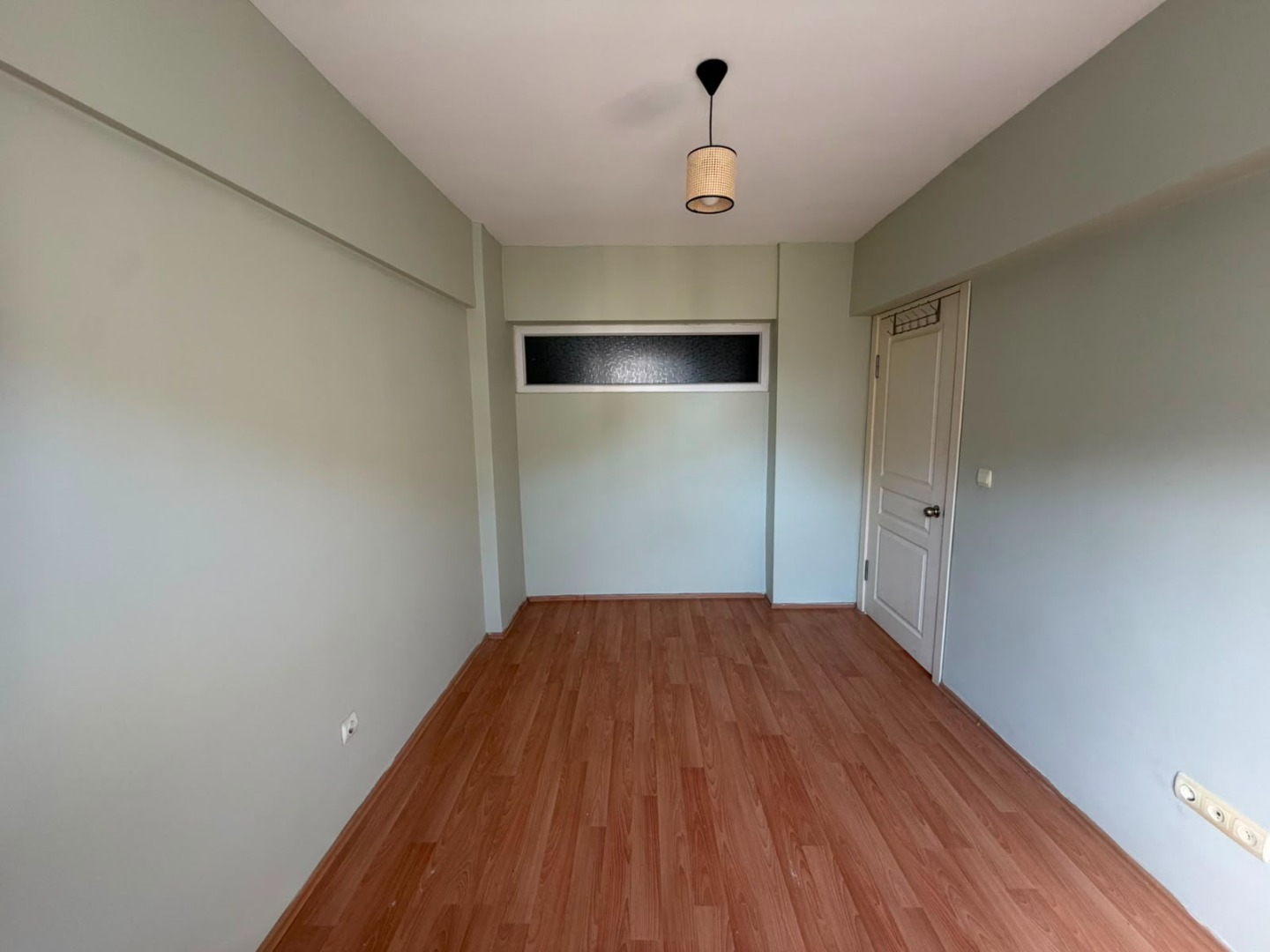 BARBAROS SARIÇAY OTEL ARKASI ARA KAT BOŞ 2+1 AÇIK MUTFAK DAİRE ! - ÇANAKKALE MERKEZ BARBAROS MAHALLESİ - undefined undefined