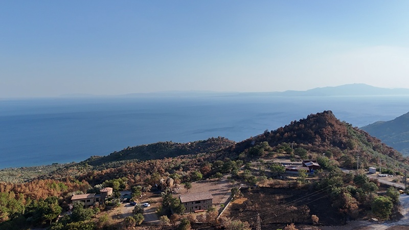 AHMETÇE’DE GELECEĞİ SATIN ALIN | İMAR SINIRINDA 1654 M² MANZARALI ARSA - ÇANAKKALE AYVACIK AHMETÇE KÖYÜ - undefined undefined - Thumbnail