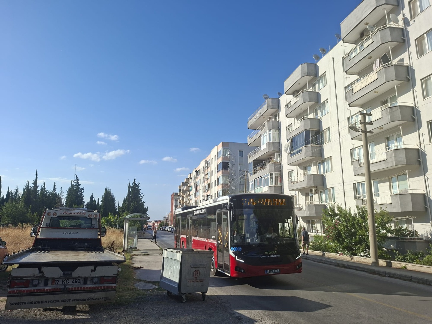 ÇANAKKALE CEVATPAŞA MAH.  ESKİ SSK HASTENESİ ARKASINDA 3+1 SATILIK DAİRE