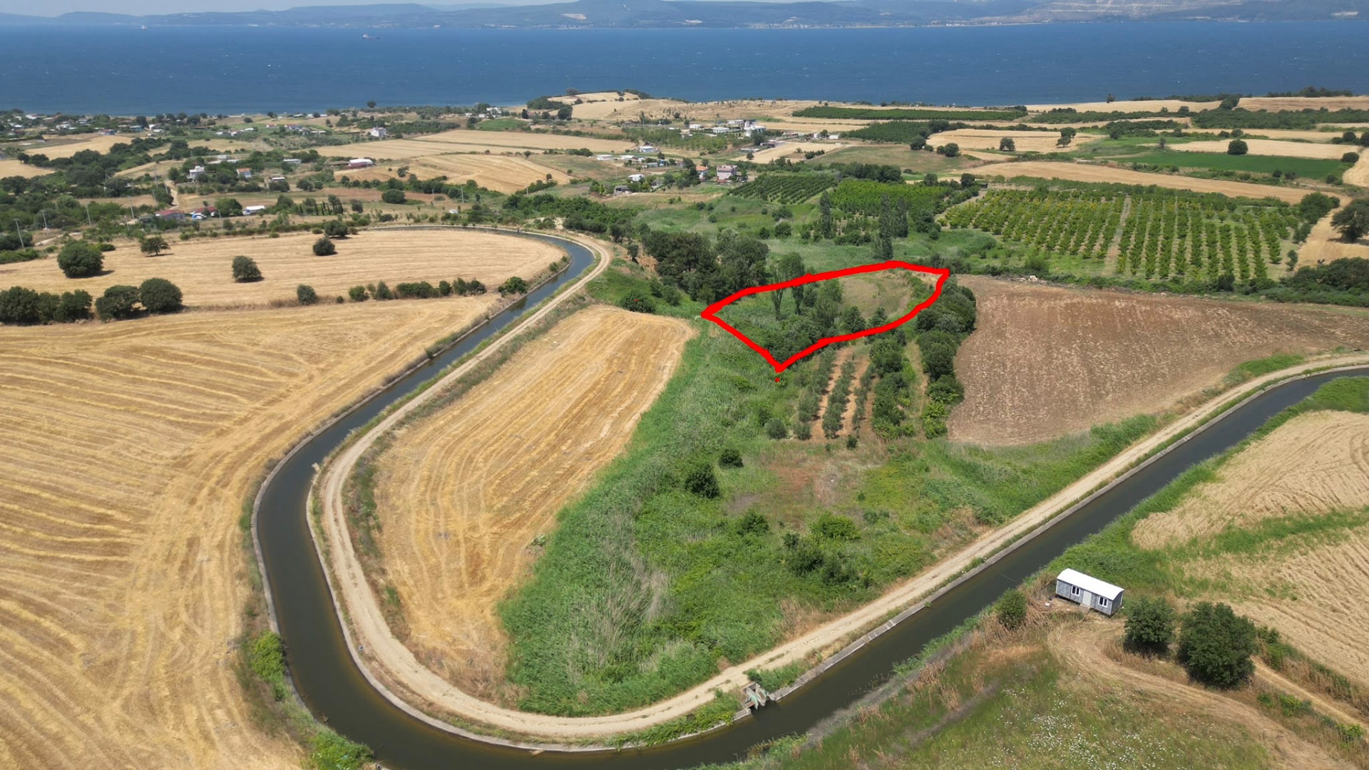 Çanakkale Lapseki Kangırlı Köyünde 3075 m2 Tarla 