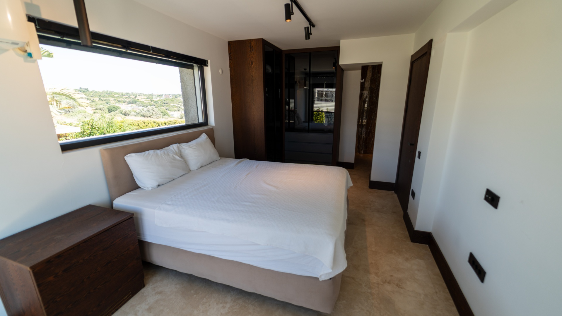Çeşme Ayasaranda'da Deniz Manzaralı Özel Havuzlu Tam Müstakil Lüks Villa - İZMİR ÇEŞME 16 EYLÜL MAHALLESİ - undefined undefined - Thumbnail