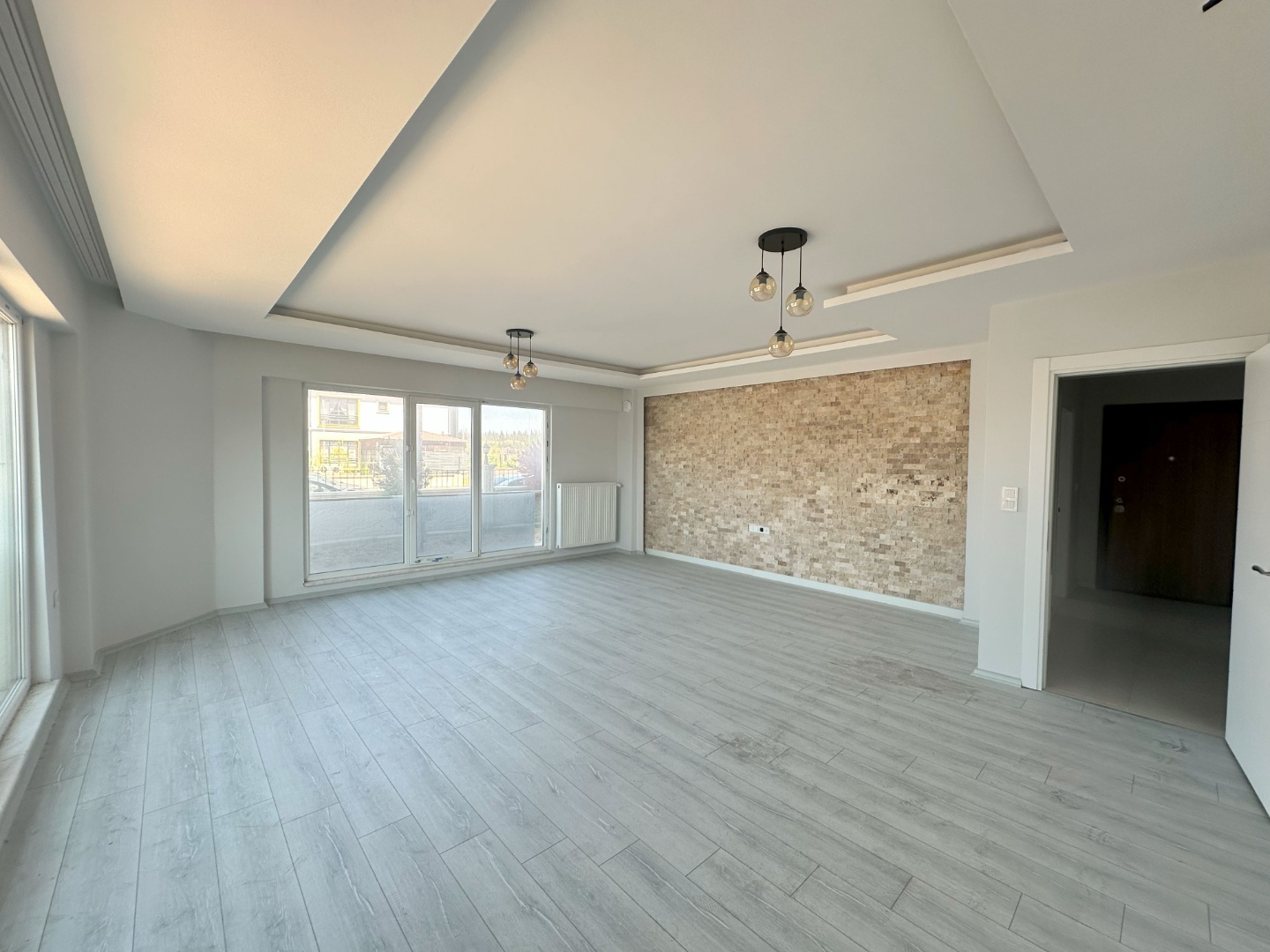 ÇANAKKALE MODERN SİTESİ, GİRİŞ KAT GENİŞ 3+1 SATILIK DAİRE! - ÇANAKKALE MERKEZ ARSLANCA KÖYÜ - undefined undefined - Thumbnail