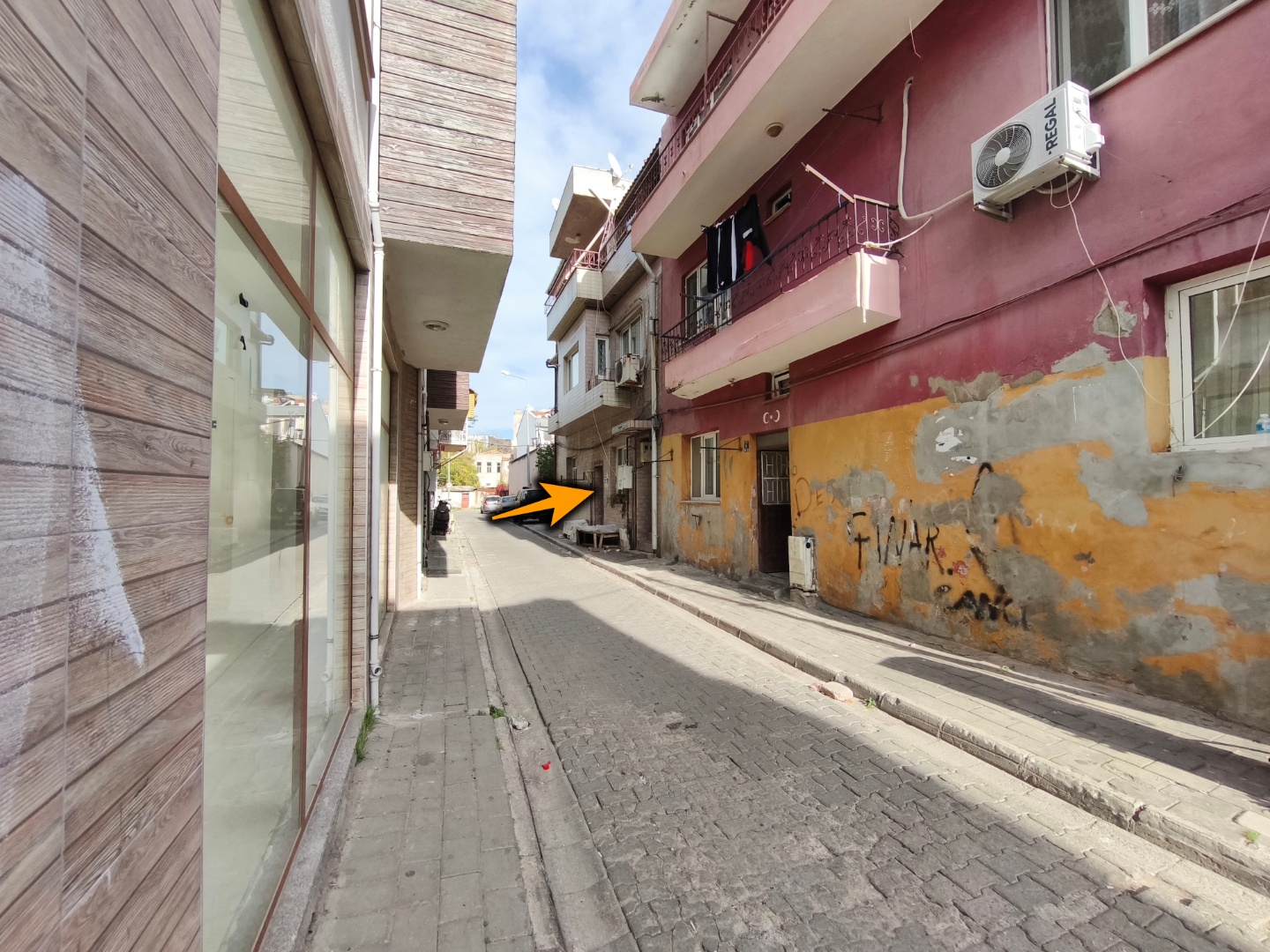 ÇANAKKALE'NİN MERKEZİNDE YATIRIMLIK 2+1 90 M2 DAİRE - ÇANAKKALE MERKEZ FEVZİPAŞA MAHALLESİ - undefined undefined - Thumbnail