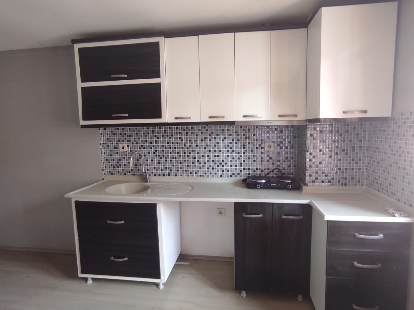 KEPEZ ATATÜRK CADDESİ ÜZERİNDE  1+1 SATILIK DAİRE - ÇANAKKALE MERKEZ KEPEZ BELDESİ, BOĞAZKENT MAHALLESİ - undefined undefined - Thumbnail