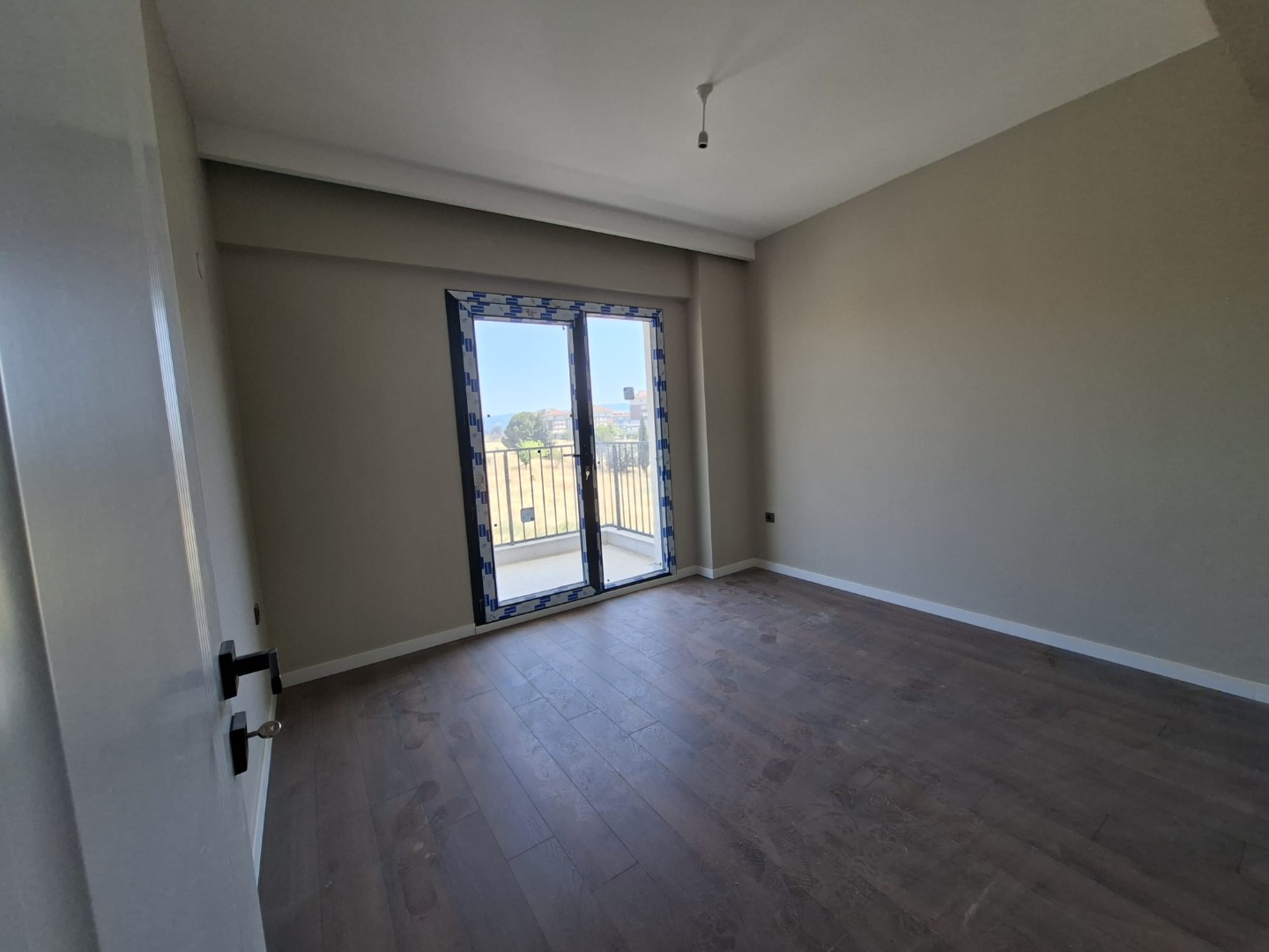 ÇANAKKALE HAMİDİYE'DE M.AKİF ERSOY HASTANESİNE YAKIN 1+1 EŞYALI SATILIK DAİRE - ÇANAKKALE MERKEZ KEPEZ BELDESİ, HAMİDİYE MAHALLESİ - undefined undefined - Thumbnail