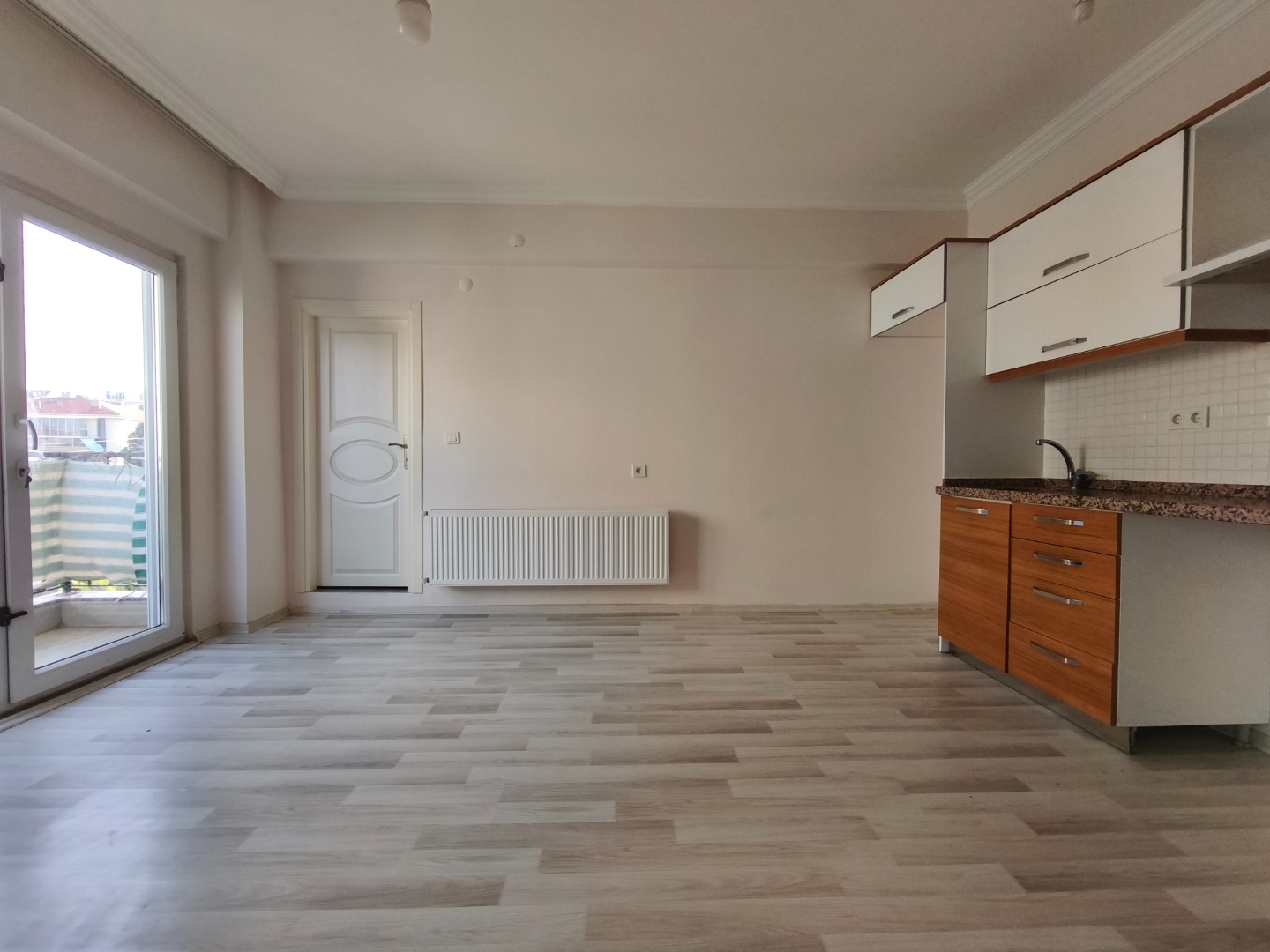 ÇANAKKALE KEPEZ'DE MERKEZİ KONUMDA KİRALIK 1+1 YENİ BOYALI DAİRE - ÇANAKKALE MERKEZ KEPEZ BELDESİ, BOĞAZKENT MAHALLESİ - undefined undefined - Thumbnail