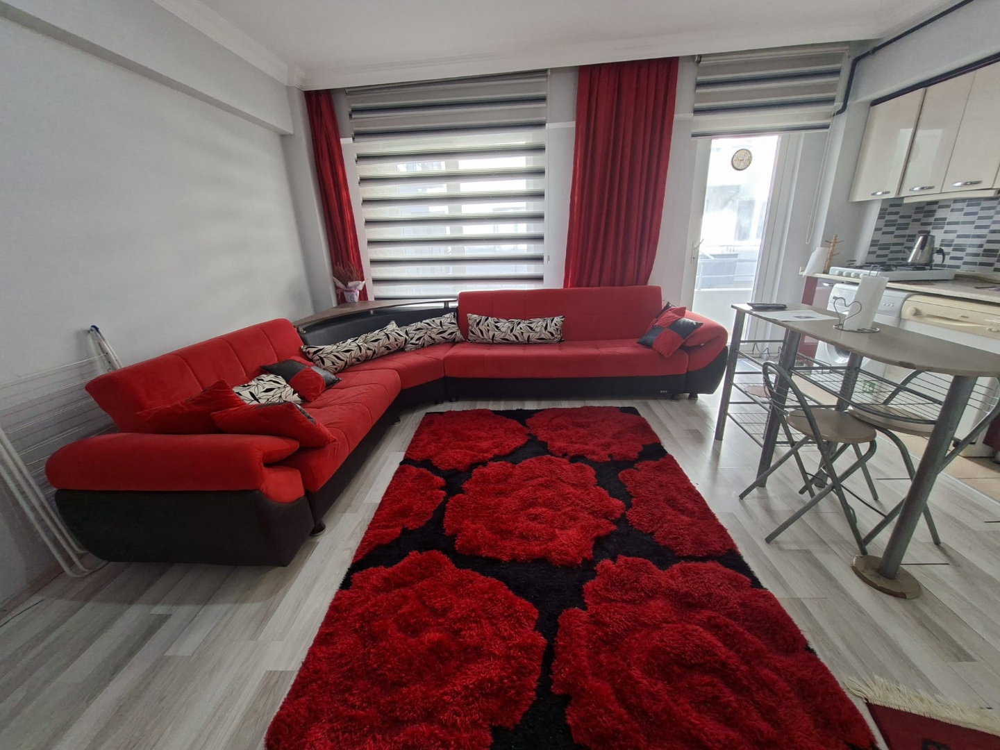 ÇANAKKALE BARBAROS MAHALLESİNDE 1+1 EŞYALI KİRALIK DAİRE - ÇANAKKALE MERKEZ BARBAROS MAHALLESİ - undefined undefined - Thumbnail