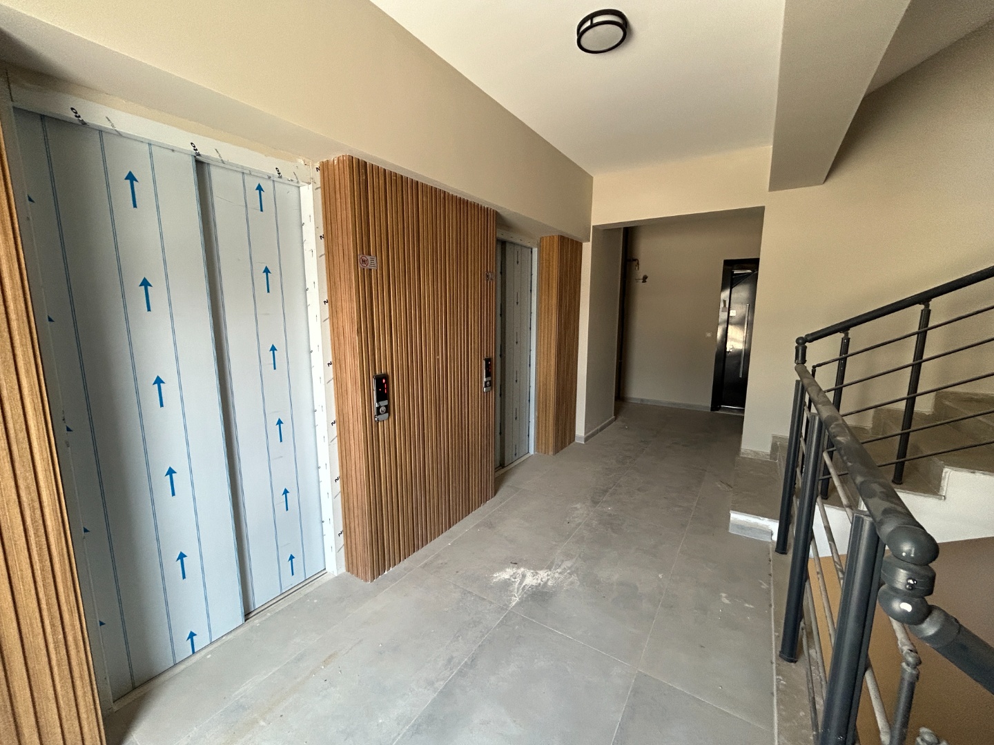ÇANAKKALE, MERKEZ, HAMİDİYE MAHALLESİNDE, SOSYAL DONATILI VE GÜVENLİKLİ SİTEDE, EŞYALI, HOLLÜ SATILIK 1+1 DAİRE - ÇANAKKALE MERKEZ KEPEZ BELDESİ, HAMİDİYE MAHALLESİ - undefined undefined - Thumbnail