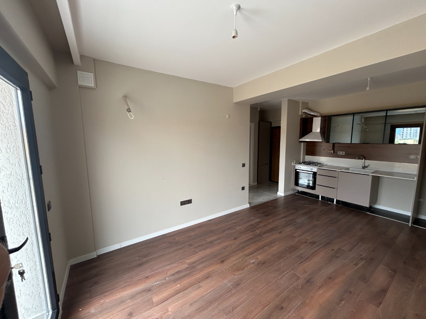 ÇANAKKALE, MERKEZ, HAMİDİYE MAHALLESİNDE, SOSYAL DONATILI VE GÜVENLİKLİ SİTEDE, GENİŞ BALKONLU, HOLLÜ SATILIK 1+1 DAİRE - ÇANAKKALE MERKEZ KEPEZ BELDESİ, HAMİDİYE MAHALLESİ - undefined undefined - Thumbnail