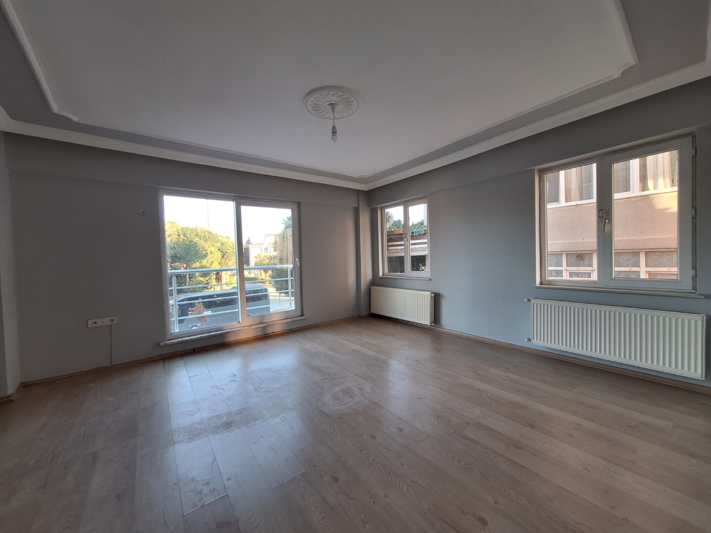ÇANAKKALE CEVATPAŞA ATATÜRK CADDESİ ÜZERİ 2+1 SATILIK DAİRE - ÇANAKKALE MERKEZ CEVAT PAŞA MAHALLESİ - undefined undefined - Thumbnail