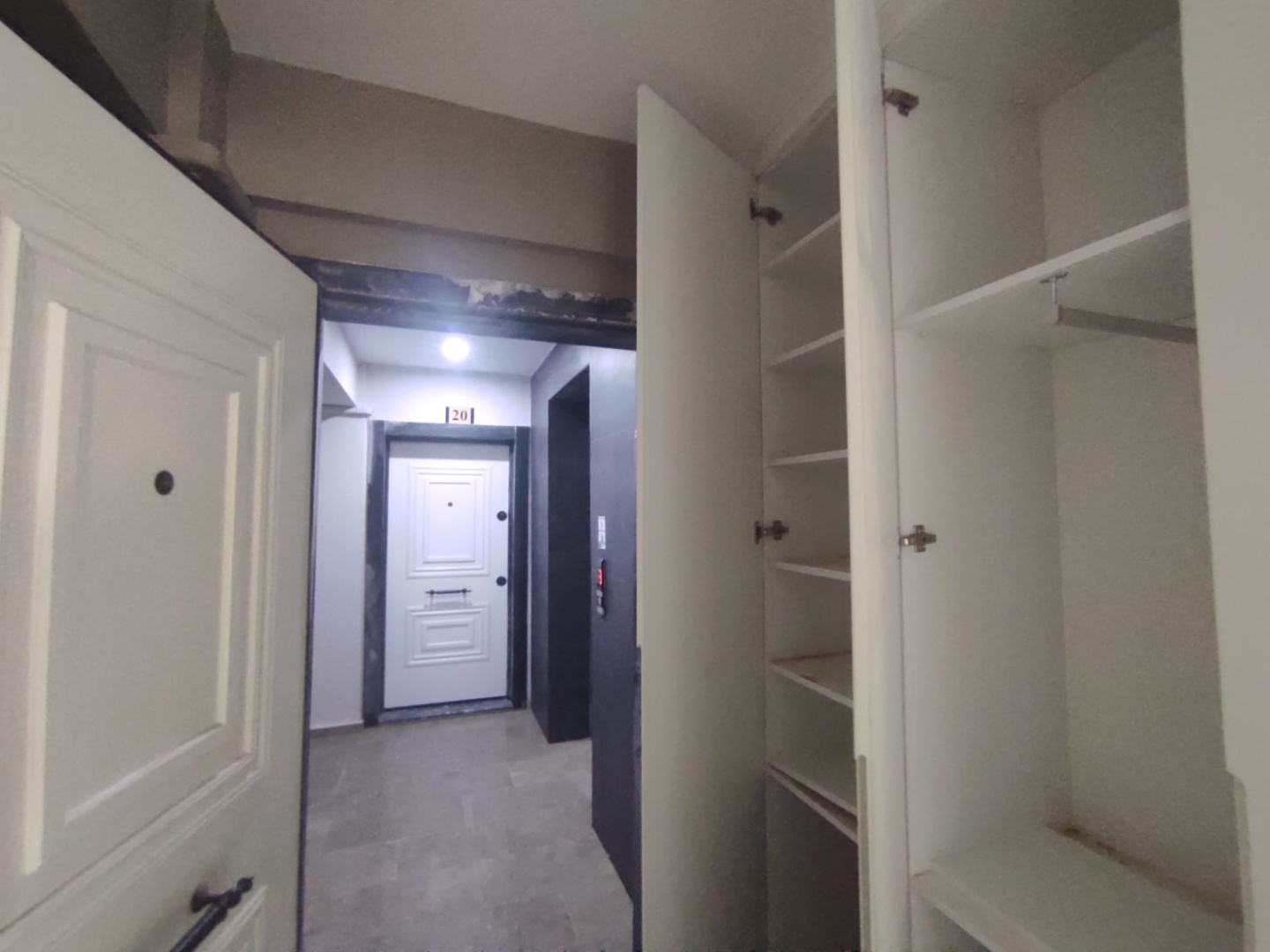 ÇANAKKALE KARACAÖRENDE  57. ALAY İLKÖĞRETİM OKULLARINA YAKIN SATILIK 3+1 DAİRE - ÇANAKKALE MERKEZ KARACAÖREN KÖYÜ - undefined undefined - Thumbnail
