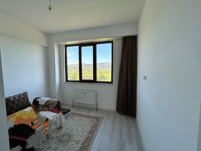 ÇANAKKALE MERKEZ İSMETPAŞA MAHALLESİNDE ARA KAT, ÖNÜ AÇIK, EŞYALI KİRALIK KÖŞE DAİRE - ÇANAKKALE MERKEZ ARSLANCA MAHALLESİ - undefined undefined - Thumbnail