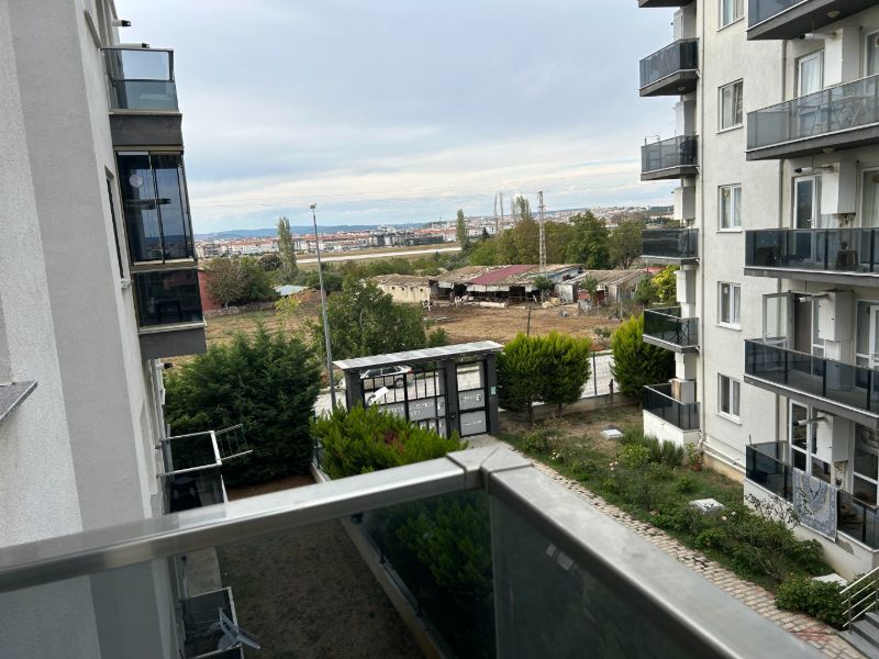 ÇANAKKALE MERKEZ ADLİYE YAKININDA EŞYALI KİRALIK 1+1 DAİRE - ÇANAKKALE MERKEZ BARBAROS MAHALLESİ - undefined undefined - Thumbnail