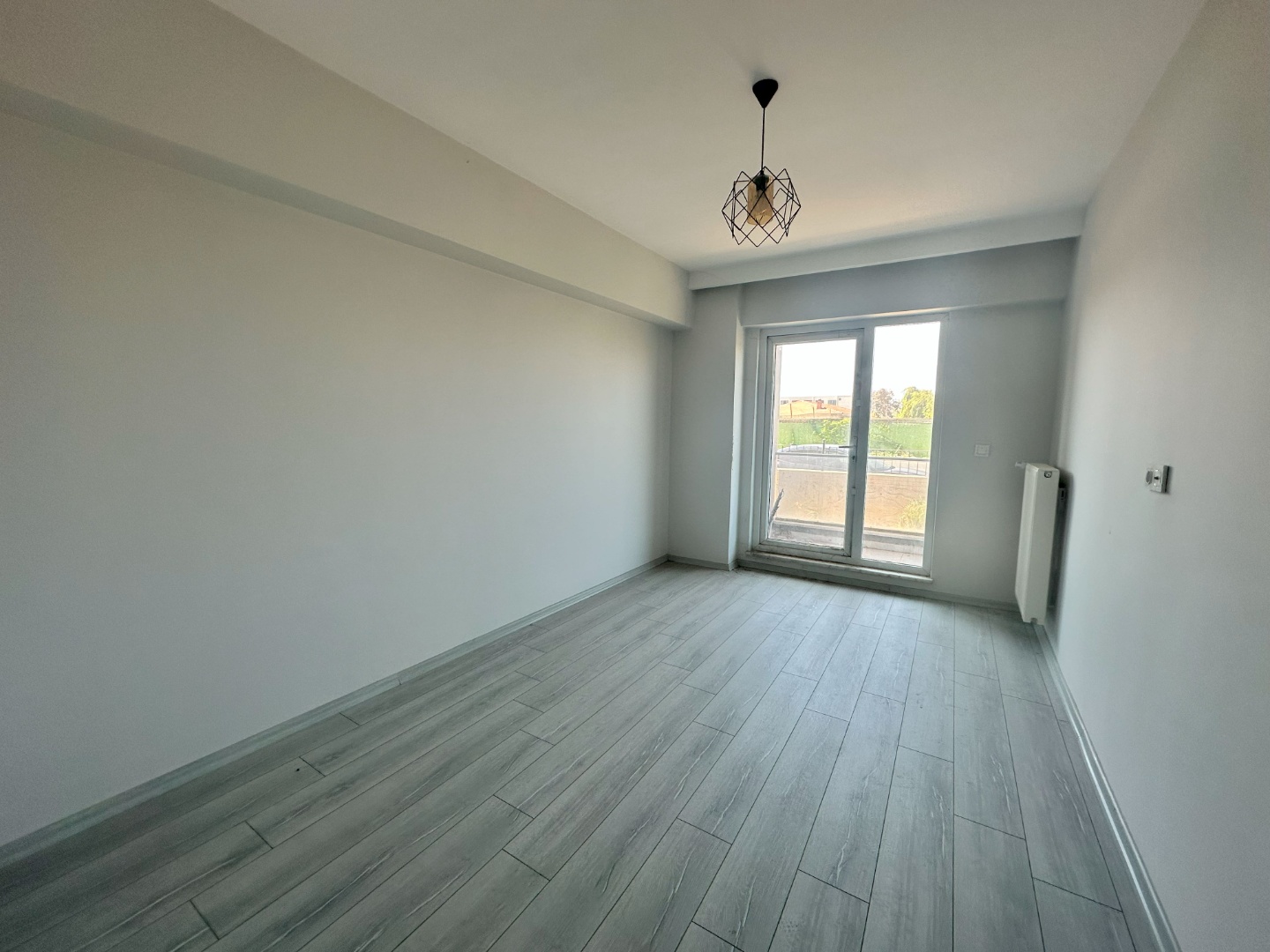 ÇANAKKALE MODERN SİTESİ, GİRİŞ KAT GENİŞ 3+1 SATILIK DAİRE! - ÇANAKKALE MERKEZ ARSLANCA KÖYÜ - undefined undefined - Thumbnail