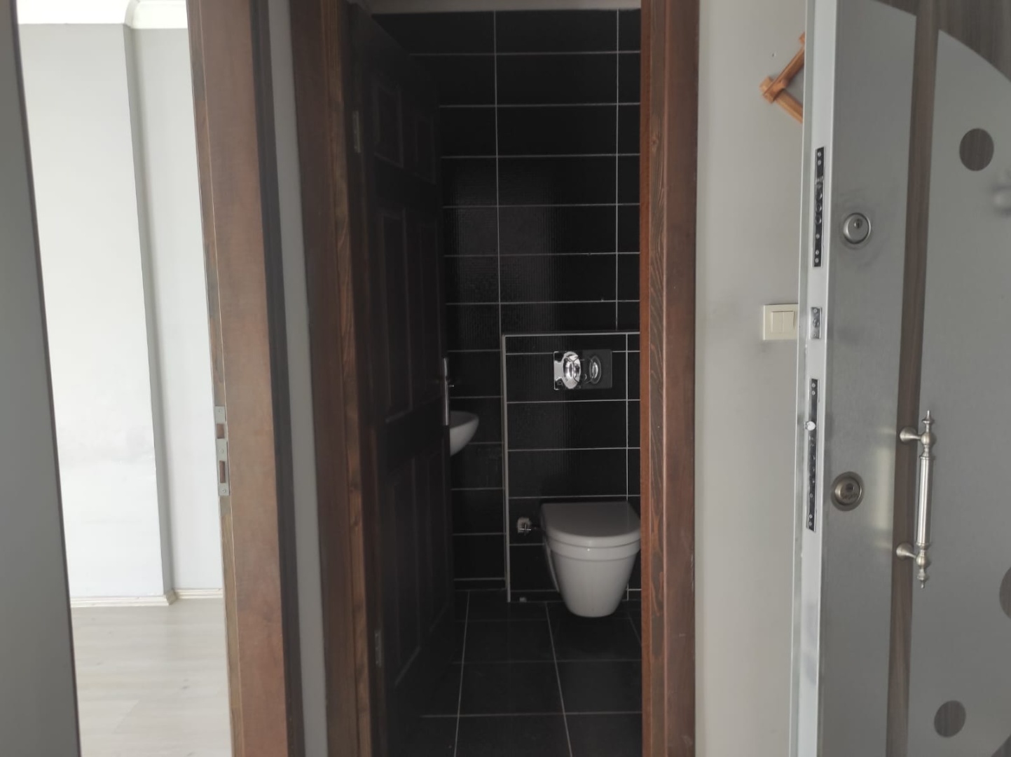 KEPEZ ATATÜRK CADDESİ ÜZERİNDE  1+1 SATILIK DAİRE - ÇANAKKALE MERKEZ KEPEZ BELDESİ, BOĞAZKENT MAHALLESİ - undefined undefined - Thumbnail