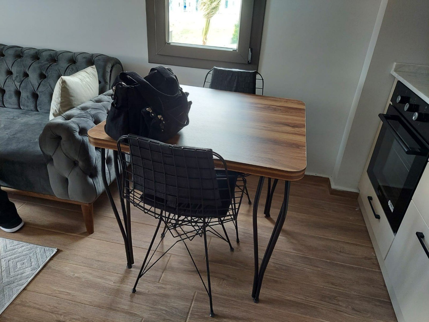 BESTHOUSE EVLERİNDE SATILLIK FULL EŞYALI 1+1 DAİRE - ÇANAKKALE MERKEZ KEPEZ BELDESİ, HAMİDİYE MAHALLESİ - undefined undefined - Thumbnail