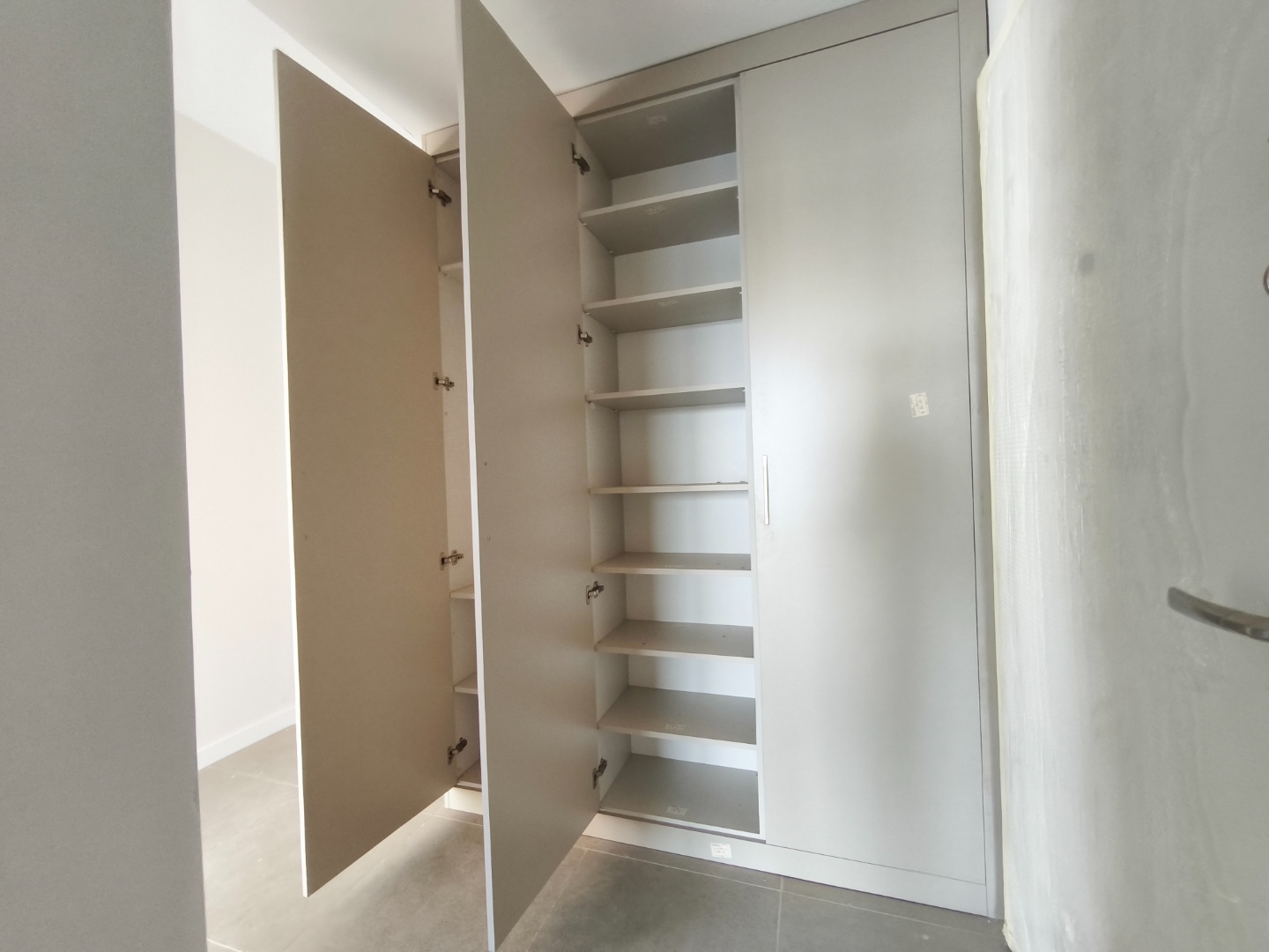 ÇANAKKALE ESENLER'DE HAVUZLU SİTEDE SIFIR 3+1 SATILIK DAİRE - ÇANAKKALE MERKEZ KARACAÖREN KÖYÜ - undefined undefined - Thumbnail