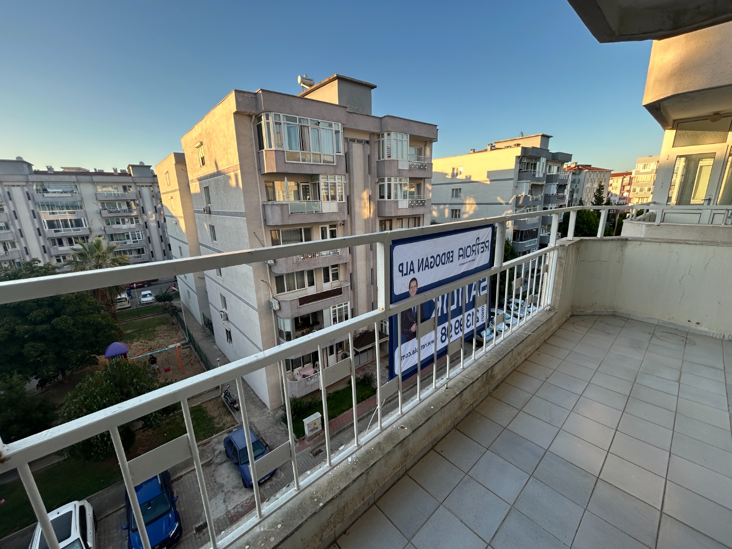 ÇANAKKALE MERKEZ YENİ KORDON'A 80 METRE, KISMİ BOĞAZ MANZARALI, ASANSÖRLÜ 3+1 SATILIK DAİRE - ÇANAKKALE MERKEZ BARBAROS MAHALLESİ - undefined undefined - Thumbnail