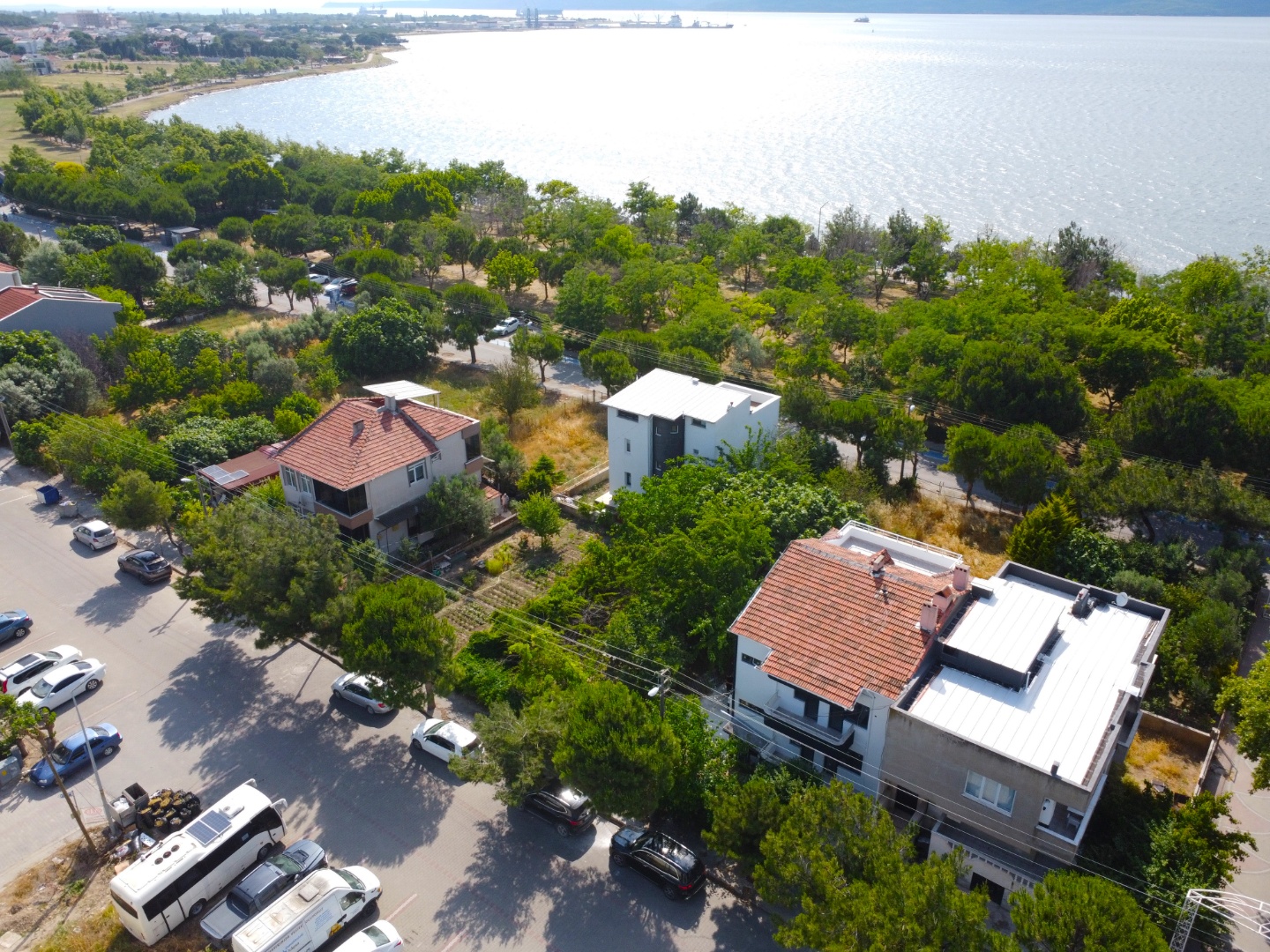 ÇANAKKALE KEPEZ SAHİL BÖLGESİNDE 230 M2 ARSA - ÇANAKKALE MERKEZ KEPEZ BELDESİ, CUMHURİYET MAHALLESİ - undefined undefined - Thumbnail
