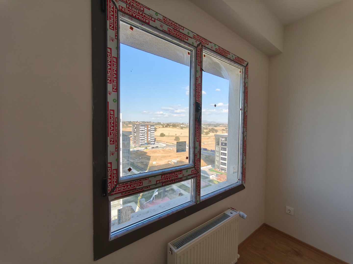 ÇANAKKALE ESENLER'DE HAVUZLU SİTEDE SIFIR 3+1 SATILIK DAİRE - ÇANAKKALE MERKEZ KARACAÖREN KÖYÜ - undefined undefined - Thumbnail