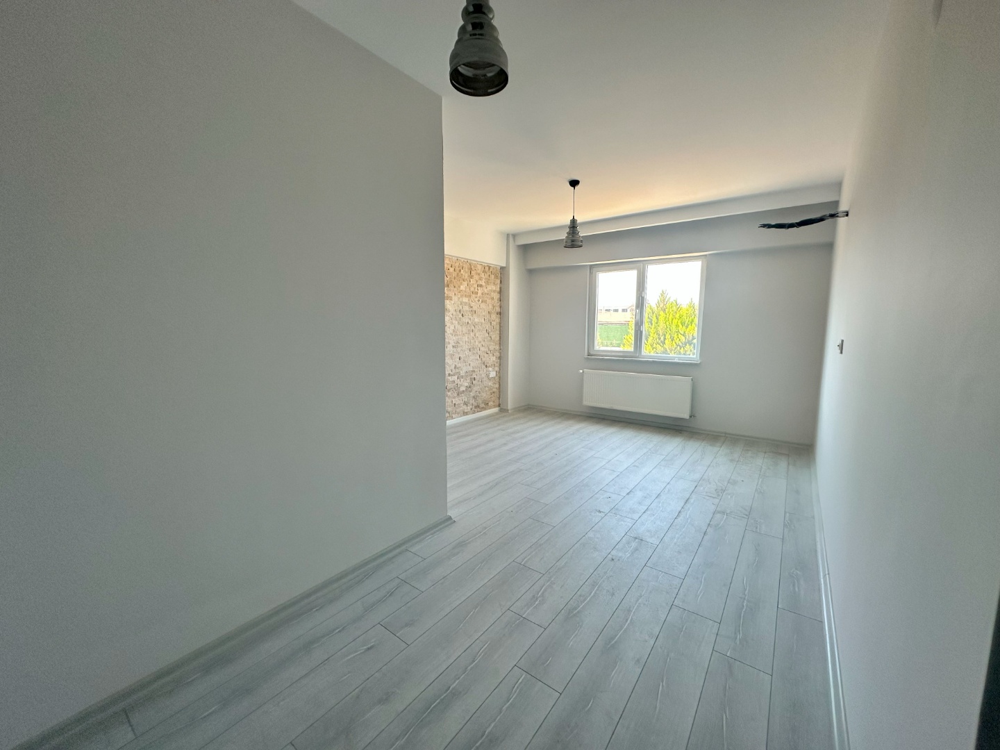ÇANAKKALE MODERN SİTESİ, GİRİŞ KAT GENİŞ 3+1 SATILIK DAİRE! - ÇANAKKALE MERKEZ ARSLANCA KÖYÜ - undefined undefined - Thumbnail
