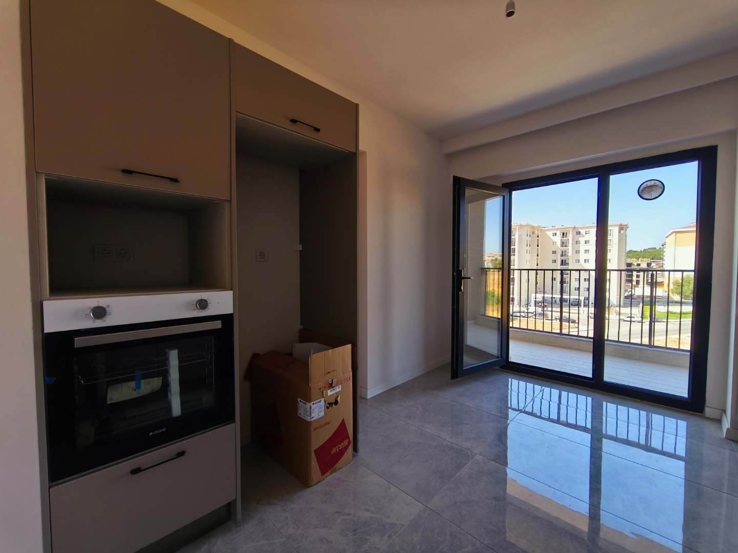 ÇANAKKALE KENT ANATOLİA'DA KULLANIŞLI SIFIR 3+1 DAİRE - ÇANAKKALE MERKEZ İSMETPAŞA MAHALLESİ - undefined undefined - Thumbnail