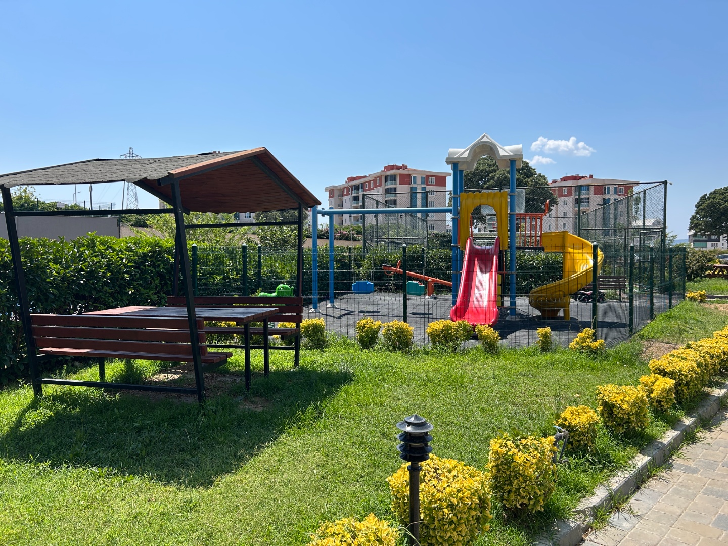 ÇANAKKALE HAMİDİYE MAH.DE DEVLET HASTANESİ YAKINI, HAVUZLU-GÜVENLİKLİ SİTEDE GENİŞ 3+1 DAİRE - ÇANAKKALE MERKEZ KEPEZ BELDESİ, HAMİDİYE MAHALLESİ - undefined undefined - Thumbnail