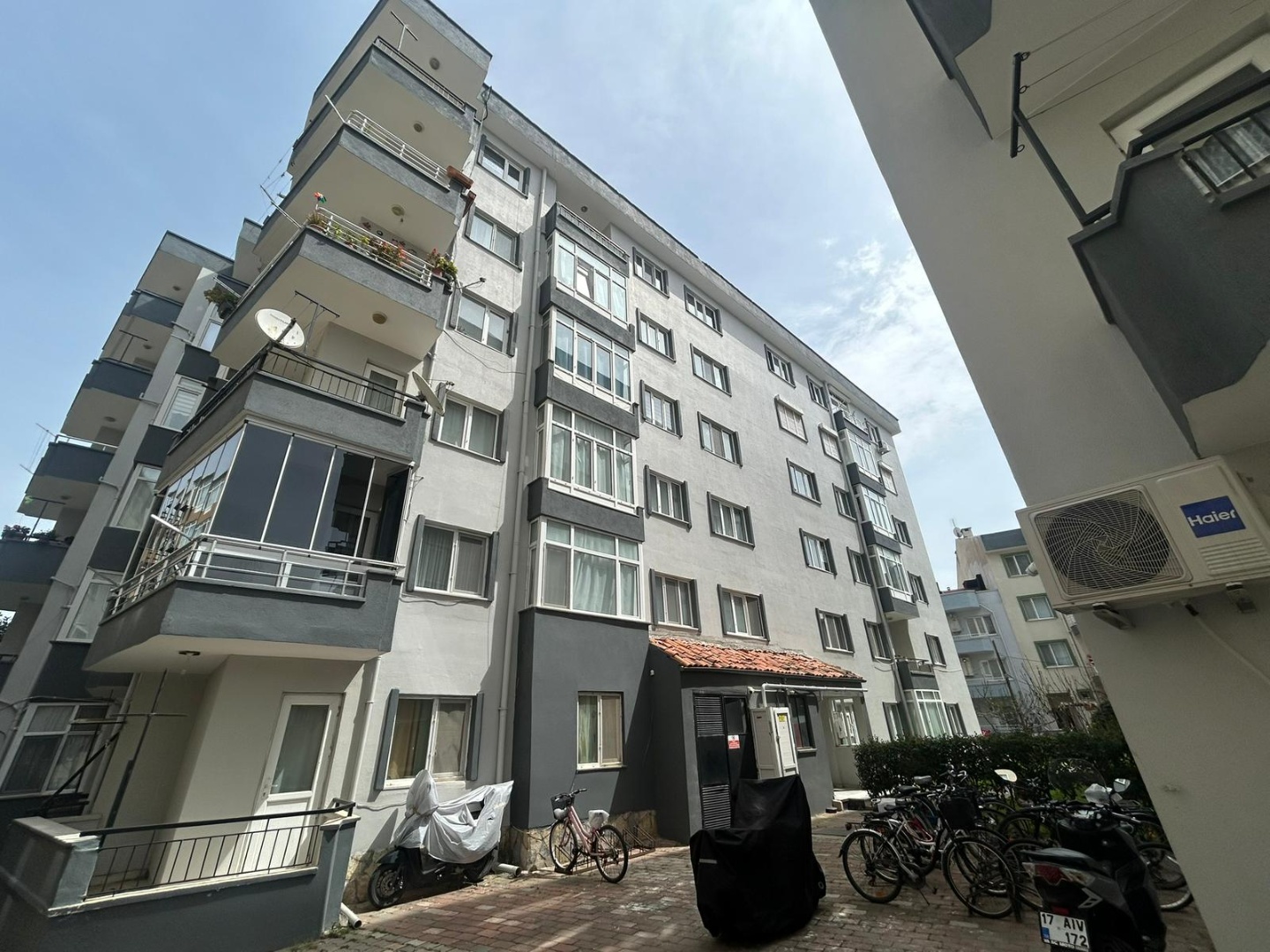 ÇANAKKALE MERKEZ'DE YENİ KORDONA YAKIN SATILIK 3+1 DAİRE - ÇANAKKALE MERKEZ BARBAROS MAHALLESİ - undefined undefined - Thumbnail