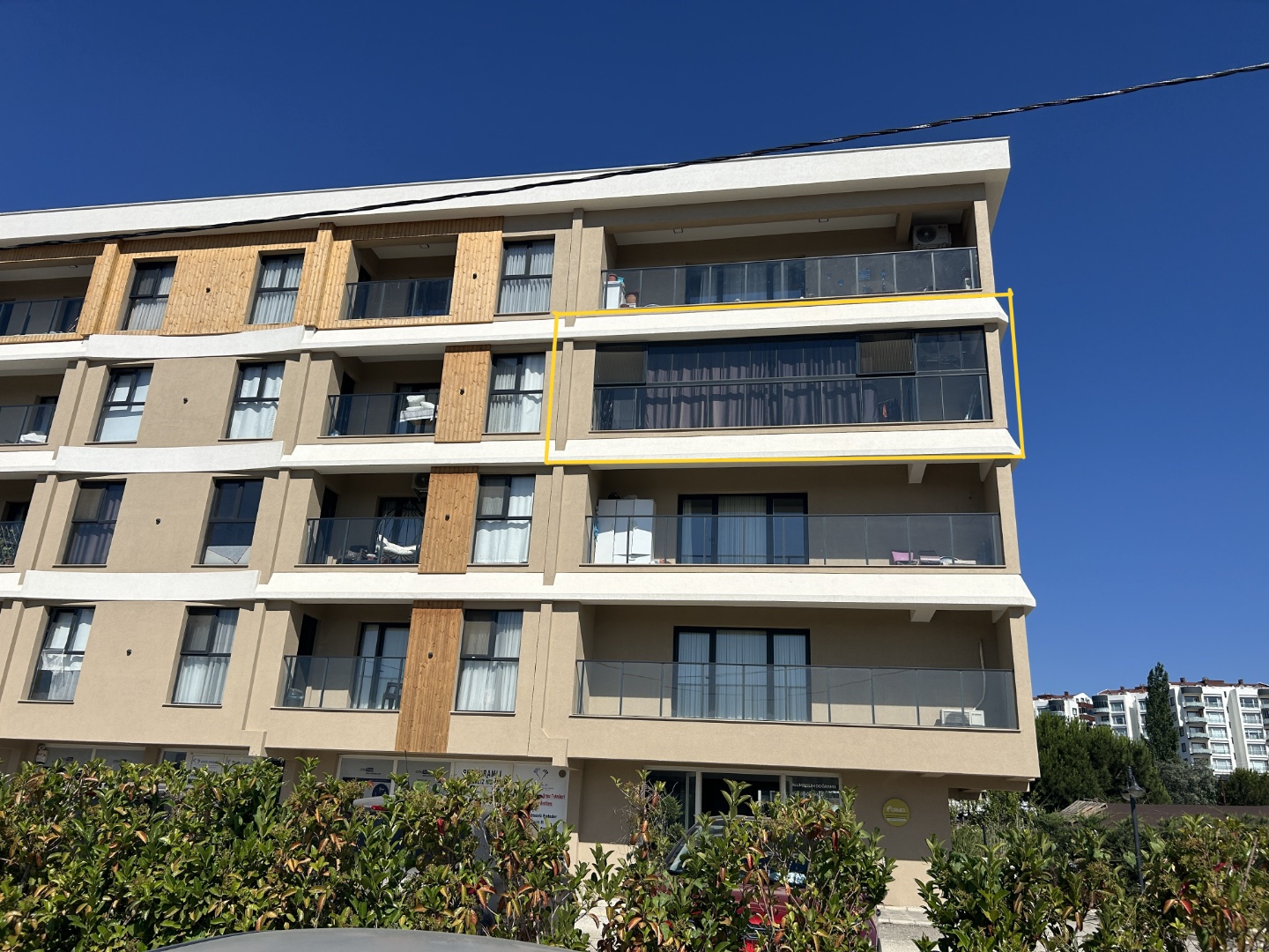 ÇANAKKALE KEPEZ'DE FUL BOĞAZ MANZARALI EBEVEYN BANYOLU SATILIK 3+1 DAİRE