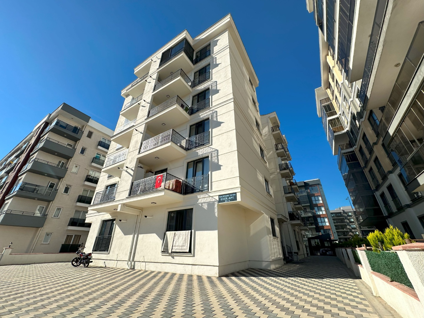 İSMETPAŞA MAHALLESİ EVCİL APT. | SIFIR | KAPALI MUTFAK | MERKEZİ KONUM - ÇANAKKALE MERKEZ İSMETPAŞA MAHALLESİ - undefined [object Object]