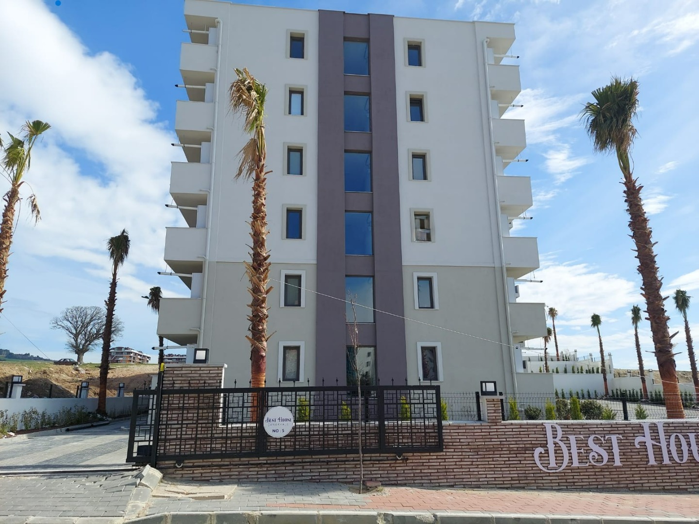 BESTHOUSE EVLERİNDE SATILLIK FULL EŞYALI 1+1 DAİRE - ÇANAKKALE MERKEZ KEPEZ BELDESİ, HAMİDİYE MAHALLESİ - undefined undefined - Thumbnail