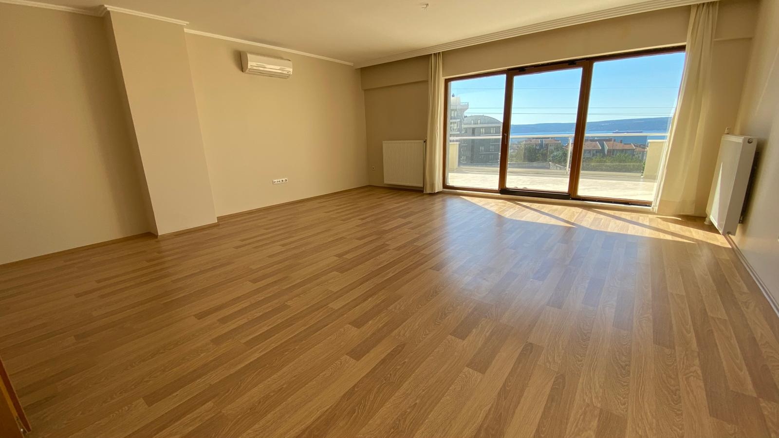 🏡🌊 Konakkale Sitesi'nde Boğaz Manzaralı Bakımlı 3+2 Tripleks Villa - ÇANAKKALE MERKEZ KEPEZ BELDESİ, HAMİDİYE MAHALLESİ - undefined undefined - Thumbnail