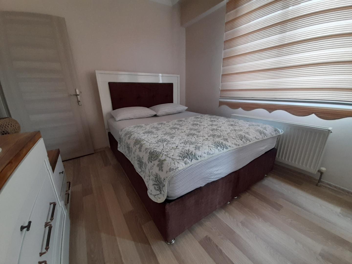 GÖKÇEADA MAVİ MARMARA'DA EŞYALI KİRA GETİRİLİ SATILIK 2+1 DAİRE - ÇANAKKALE GÖKÇEADA YENİ MAHALLESİ - undefined undefined - Thumbnail