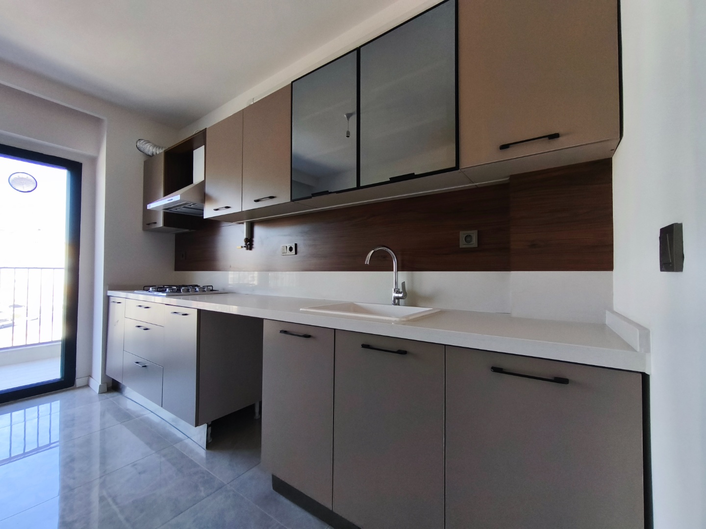 ÇANAKKALE KENT ANATOLİA'DA KULLANIŞLI SIFIR 3+1 DAİRE - ÇANAKKALE MERKEZ İSMETPAŞA MAHALLESİ - undefined undefined - Thumbnail