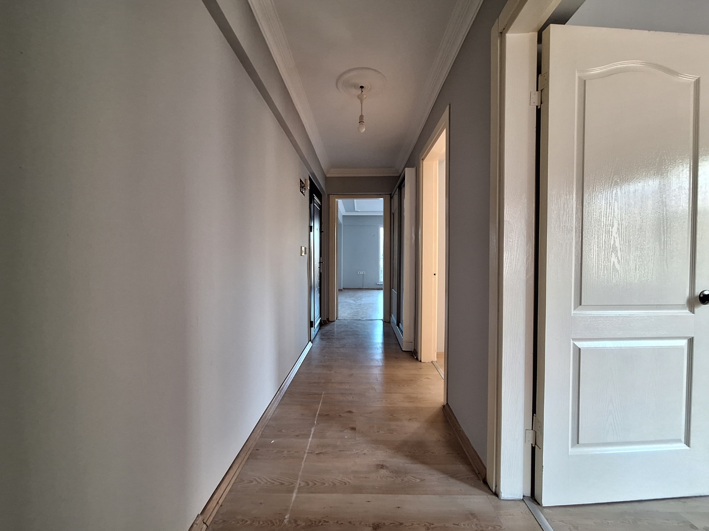 ÇANAKKALE CEVATPAŞA ATATÜRK CADDESİ ÜZERİ 2+1 SATILIK DAİRE - ÇANAKKALE MERKEZ CEVAT PAŞA MAHALLESİ - undefined undefined - Thumbnail