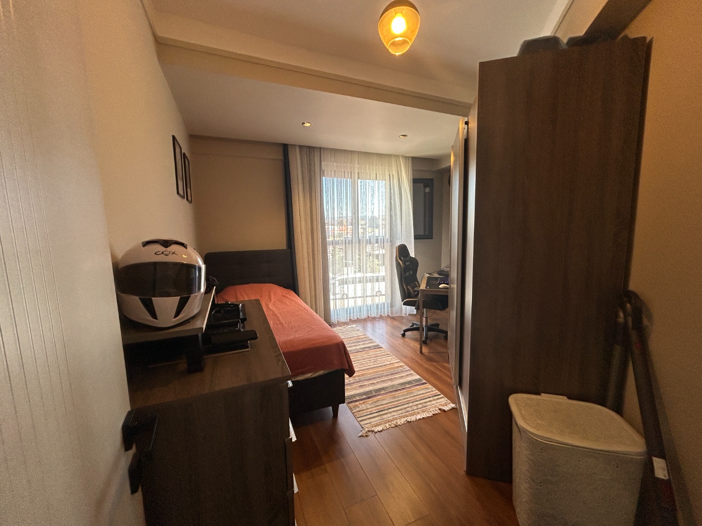 ÇANAKKALE KEPEZ'DE FUL BOĞAZ MANZARALI EBEVEYN BANYOLU SATILIK 3+1 DAİRE - ÇANAKKALE MERKEZ KEPEZ BELDESİ, BOĞAZKENT MAHALLESİ - undefined undefined - Thumbnail