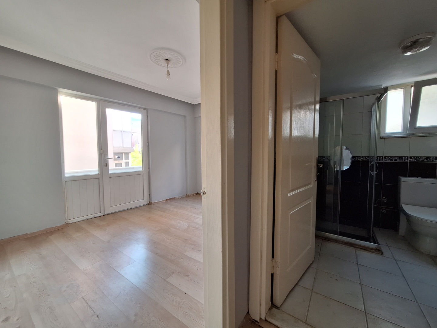 ÇANAKKALE CEVATPAŞA ATATÜRK CADDESİ ÜZERİ 2+1 SATILIK DAİRE - ÇANAKKALE MERKEZ CEVAT PAŞA MAHALLESİ - undefined undefined - Thumbnail