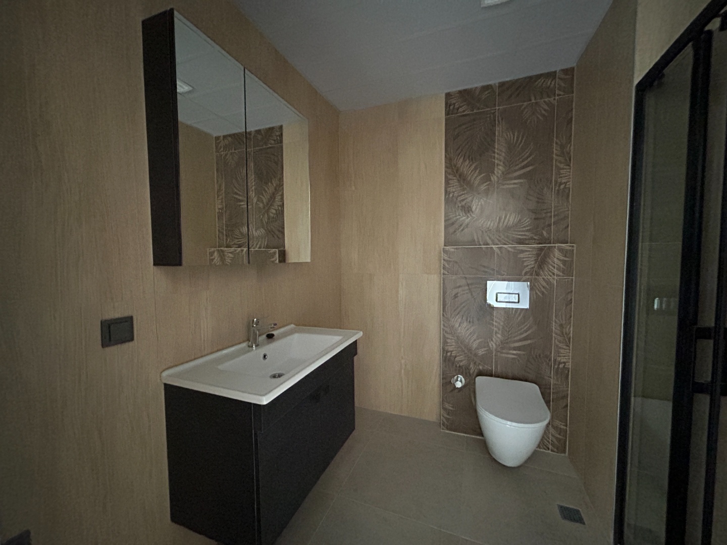 ÇANAKKALE, MERKEZ, HAMİDİYE MAHALLESİNDE, SOSYAL DONATILI VE GÜVENLİKLİ SİTEDE, GENİŞ BALKONLU, HOLLÜ SATILIK 1+1 DAİRE - ÇANAKKALE MERKEZ KEPEZ BELDESİ, HAMİDİYE MAHALLESİ - undefined undefined - Thumbnail