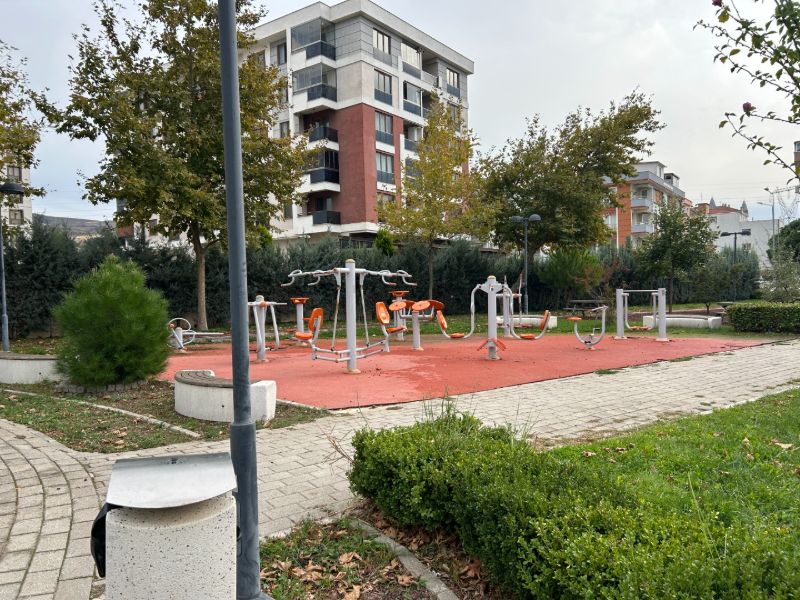 ÇANAKKALE MERKEZ ADLİYE YAKININDA EŞYALI KİRALIK 1+1 DAİRE - ÇANAKKALE MERKEZ BARBAROS MAHALLESİ - undefined undefined - Thumbnail