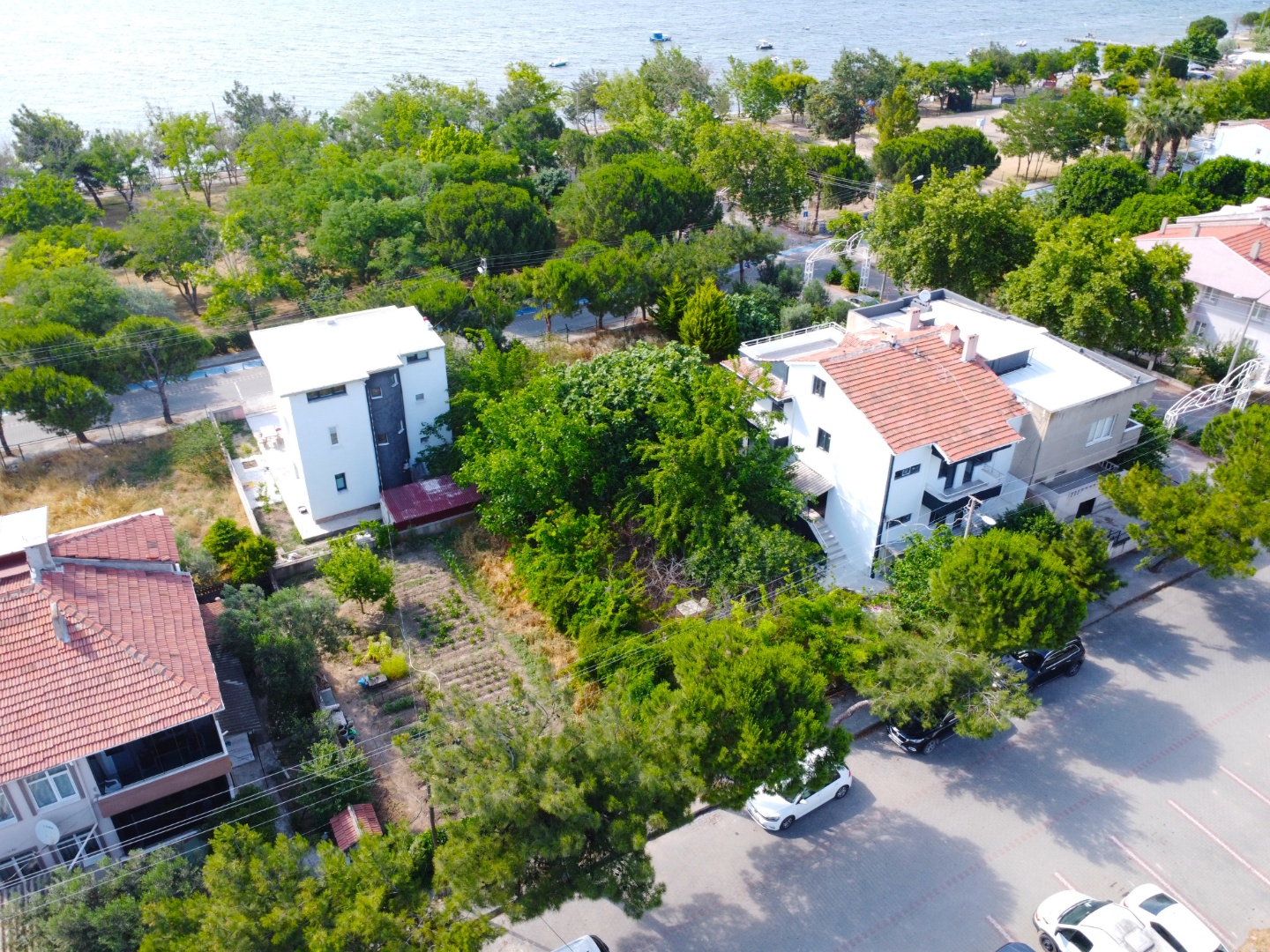 ÇANAKKALE KEPEZ SAHİL BÖLGESİNDE 230 M2 ARSA - ÇANAKKALE MERKEZ KEPEZ BELDESİ, CUMHURİYET MAHALLESİ - undefined undefined - Thumbnail