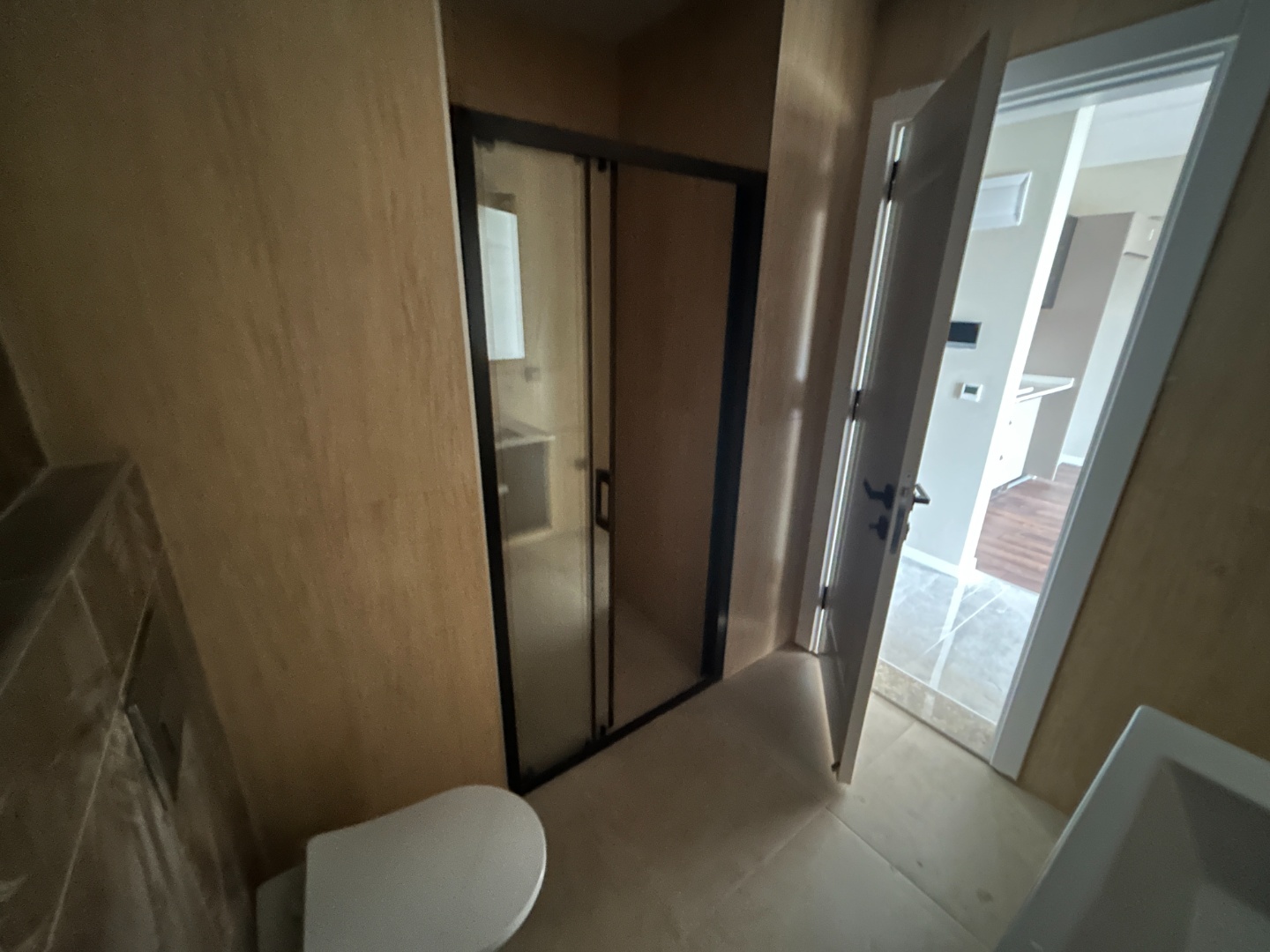 ÇANAKKALE, MERKEZ, HAMİDİYE MAHALLESİNDE, SOSYAL DONATILI VE GÜVENLİKLİ SİTEDE, GENİŞ BALKONLU, HOLLÜ SATILIK 1+1 DAİRE - ÇANAKKALE MERKEZ KEPEZ BELDESİ, HAMİDİYE MAHALLESİ - undefined undefined - Thumbnail