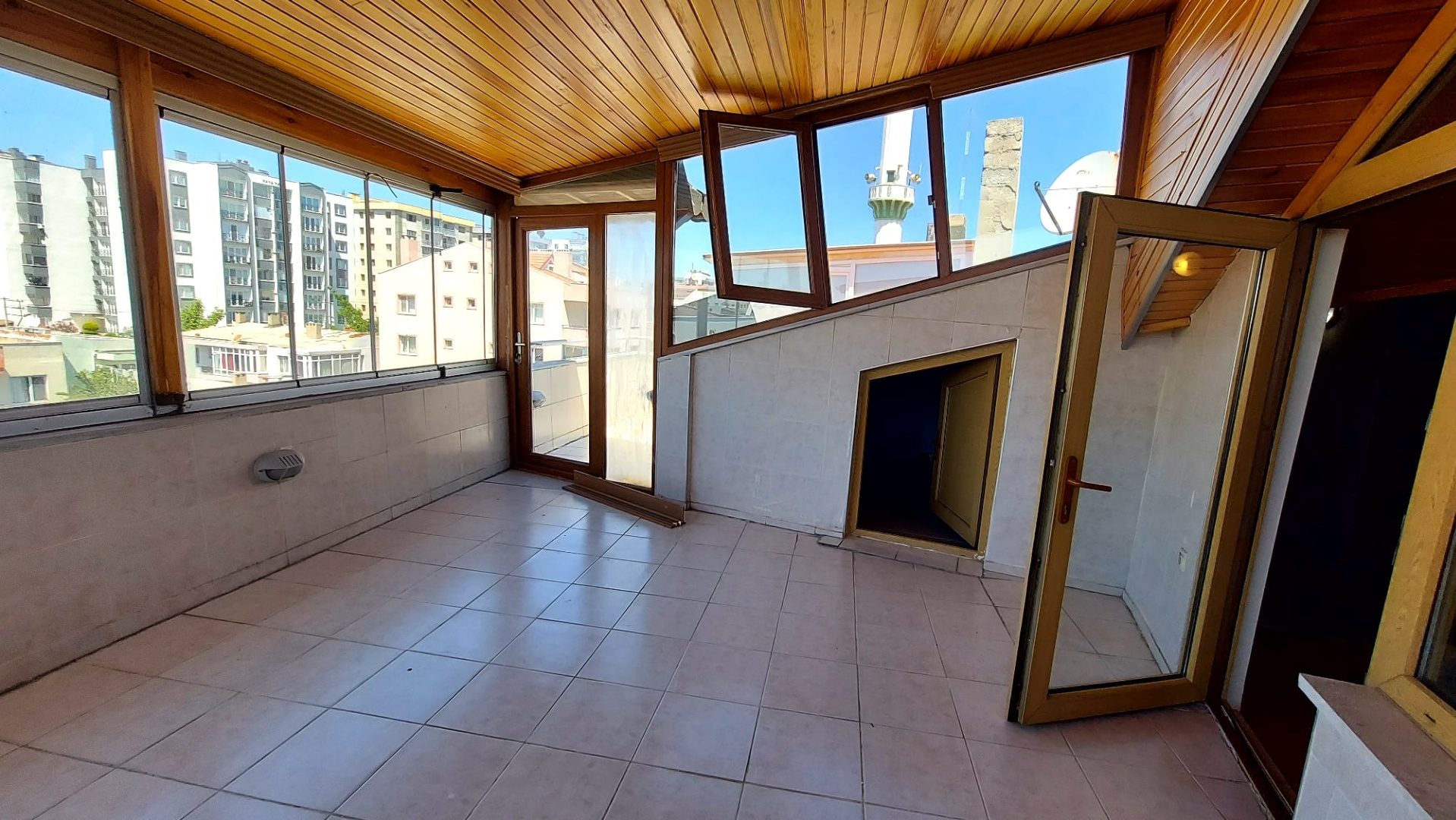ÇANAKKALE ESENLERDE KAPALI MUTFAKLI KİRALIK 4+1 DUBLEKS DAİRE - ÇANAKKALE MERKEZ CEVAT PAŞA MAHALLESİ - undefined undefined - Thumbnail